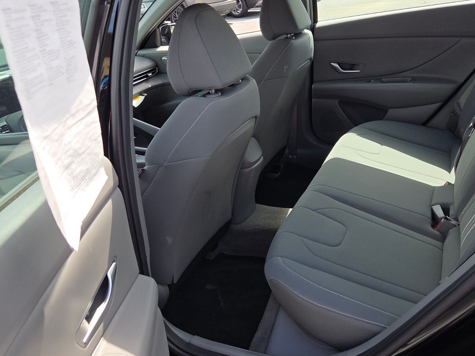 Used 2023 Black Hyundai SEL image 8