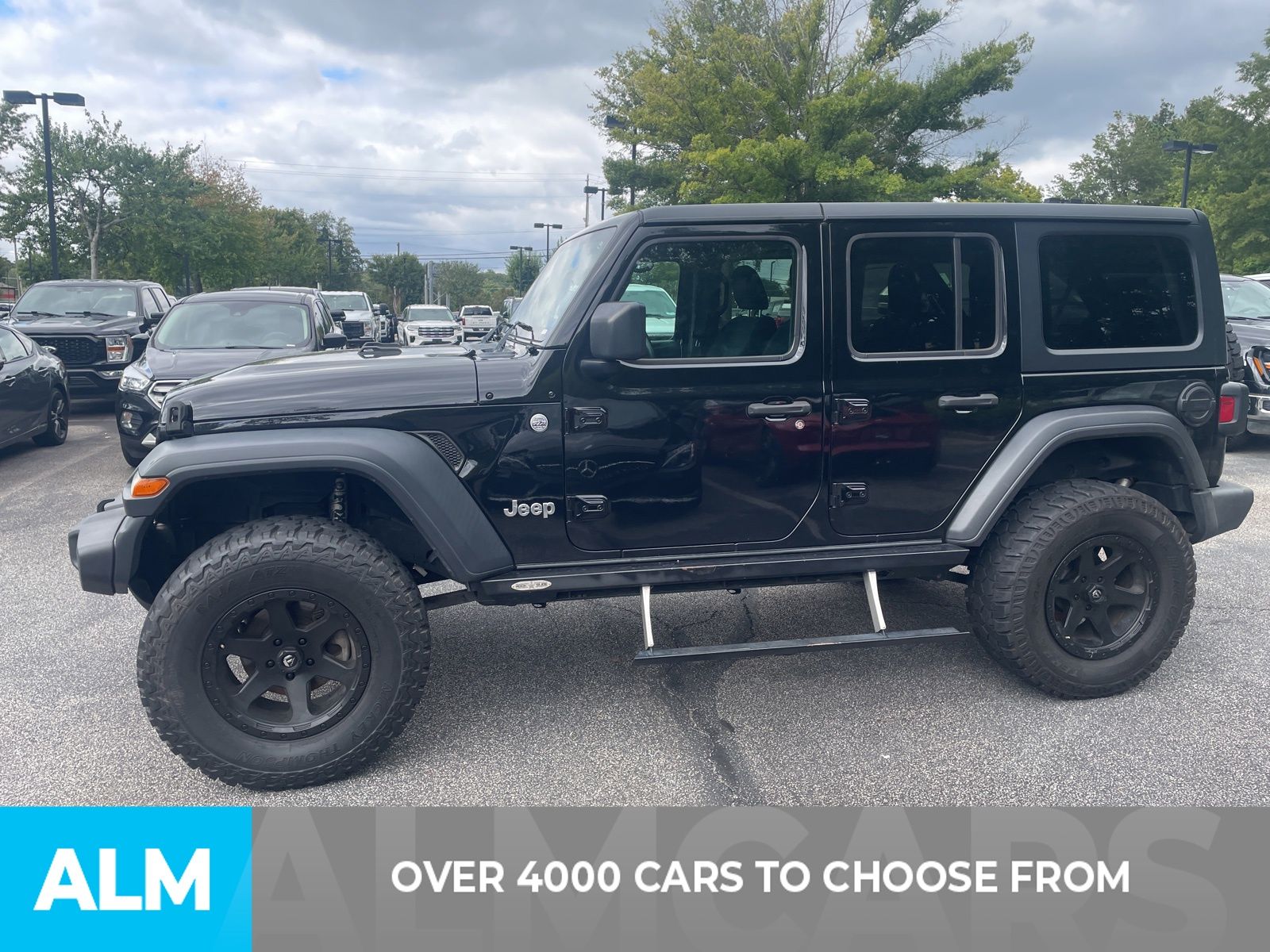 2018 Jeep Wrangler Unlimited Sport photo 2