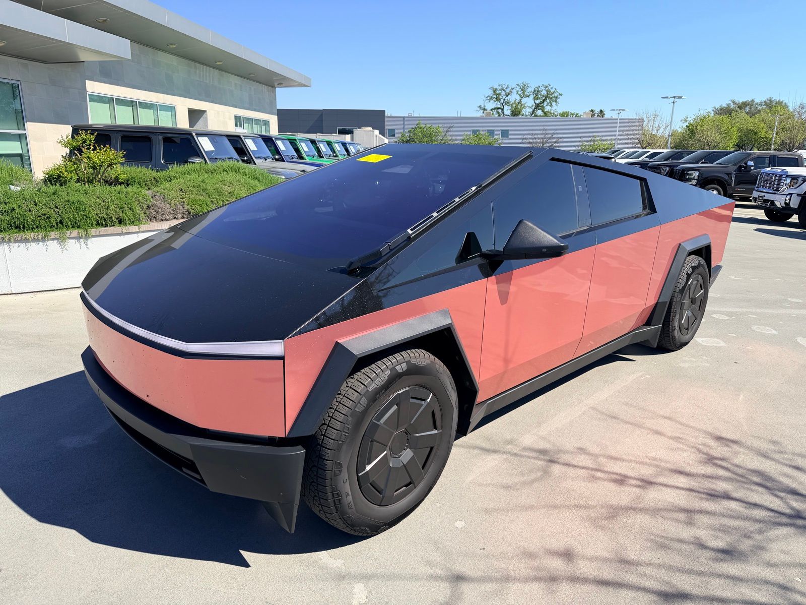 2024 Tesla Cybertruck Crew Cab AWD