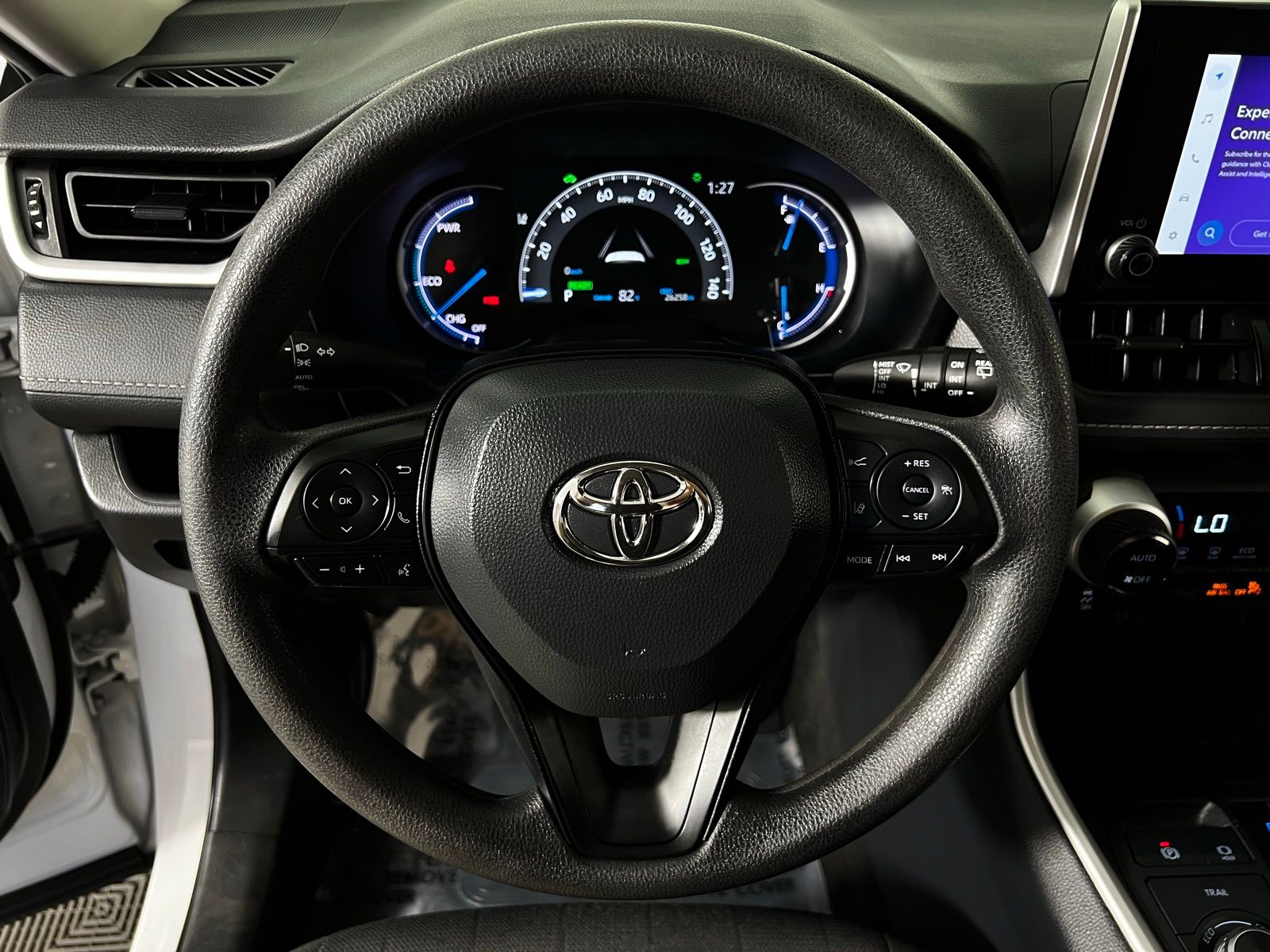 Thumbnail: 2025 Toyota RAV4 - 15
