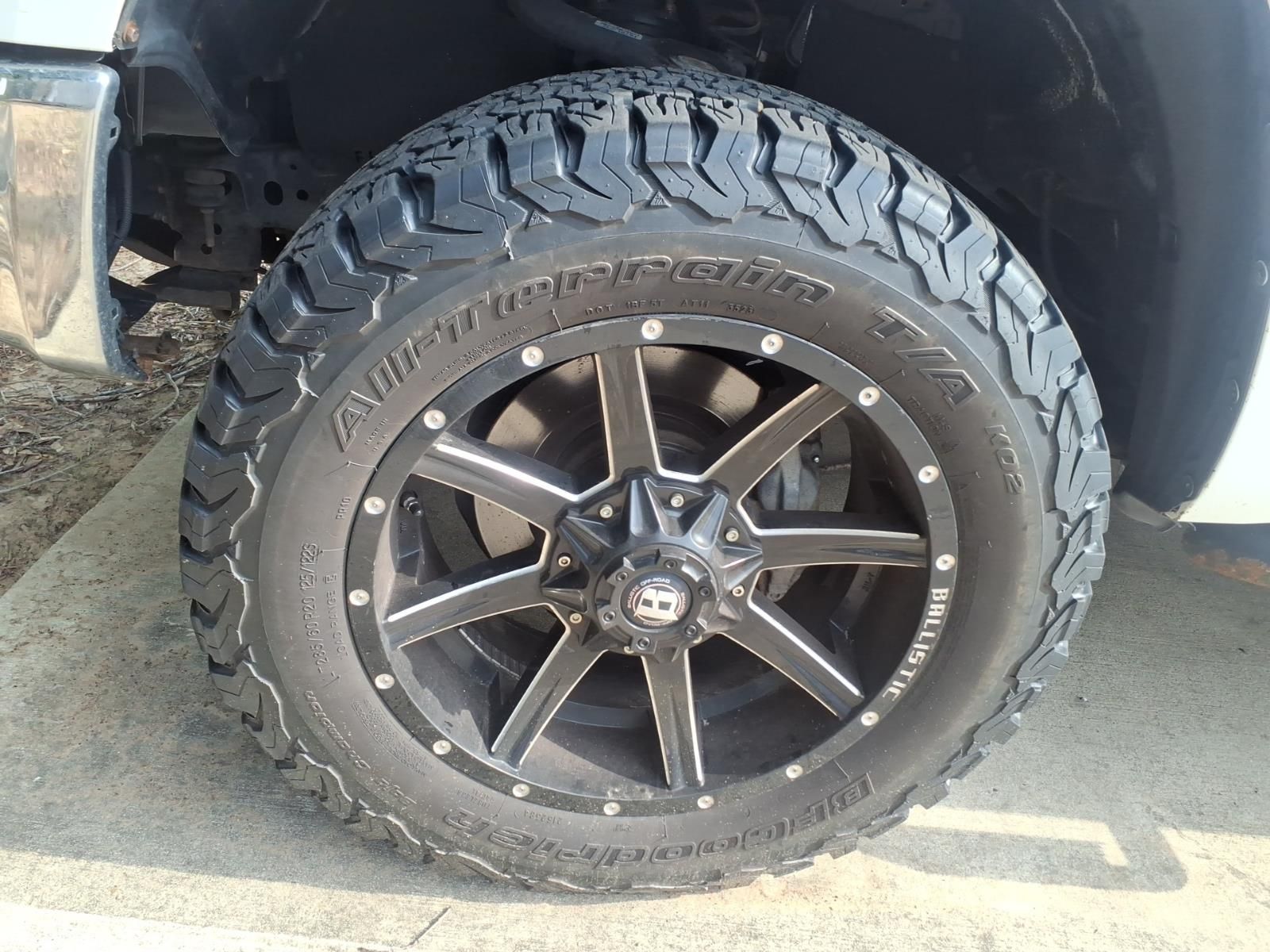 2016 Toyota Tundra SR5 White at Gullo Toyota