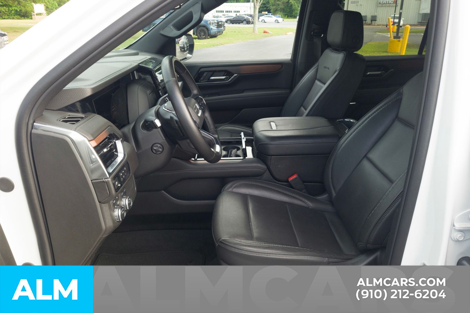 Used 2025 Summit White GMC Denali image 17