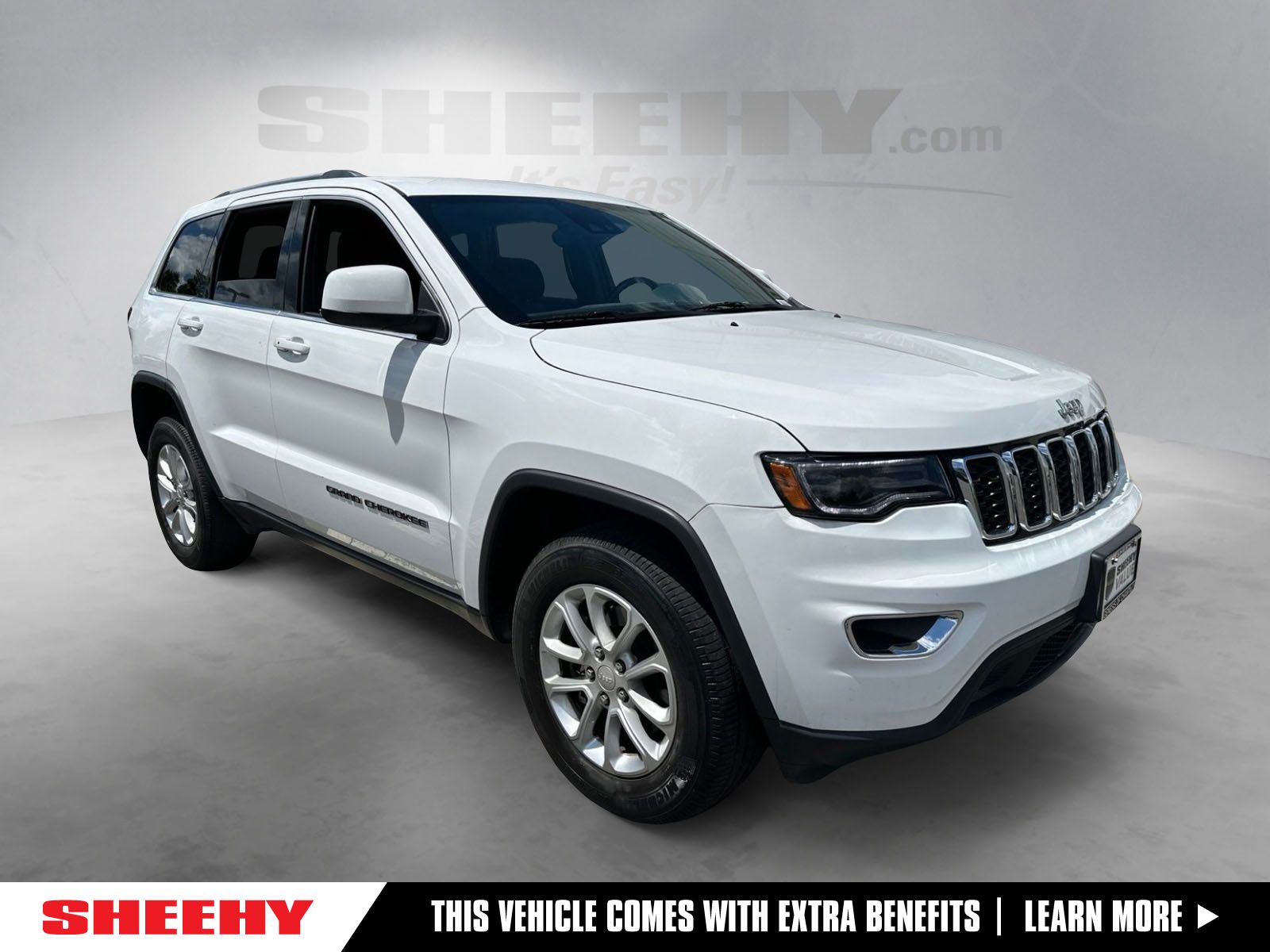 Bright White Clearcoat 2021 Jeep Grand Cherokee SUV / Crossover Four-Wheel Drive 8-Speed Automatic
