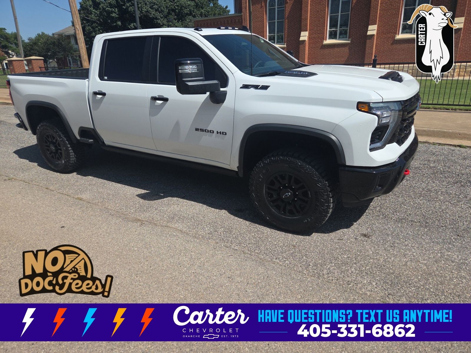 Summit White 2026 Chevrolet Silverado 2500HD Pickup Truck Four-Wheel Drive Automatic