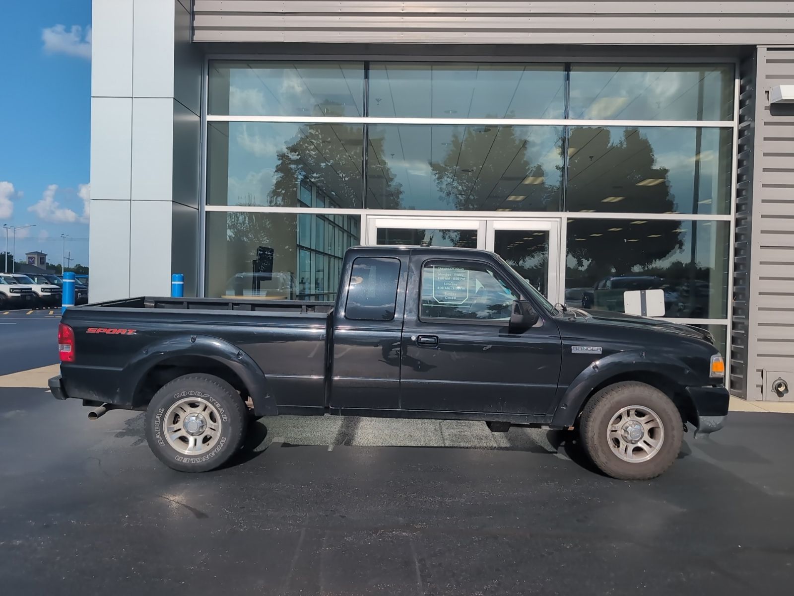 Black 2011 Ford Ranger Pickup Truck 4X2 5-Speed Manual Overdrive