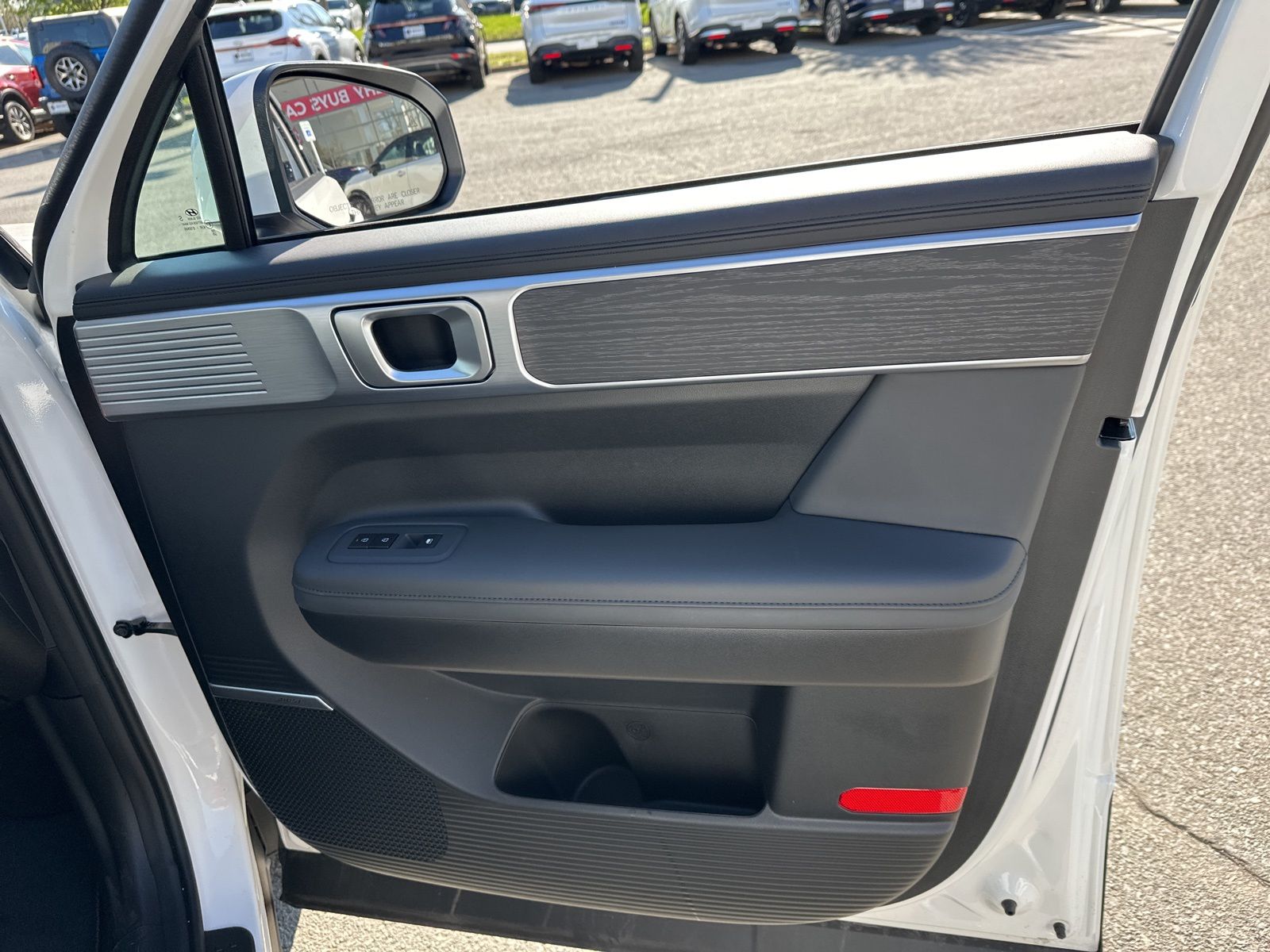 Used 2026 White Hyundai Limited image 32