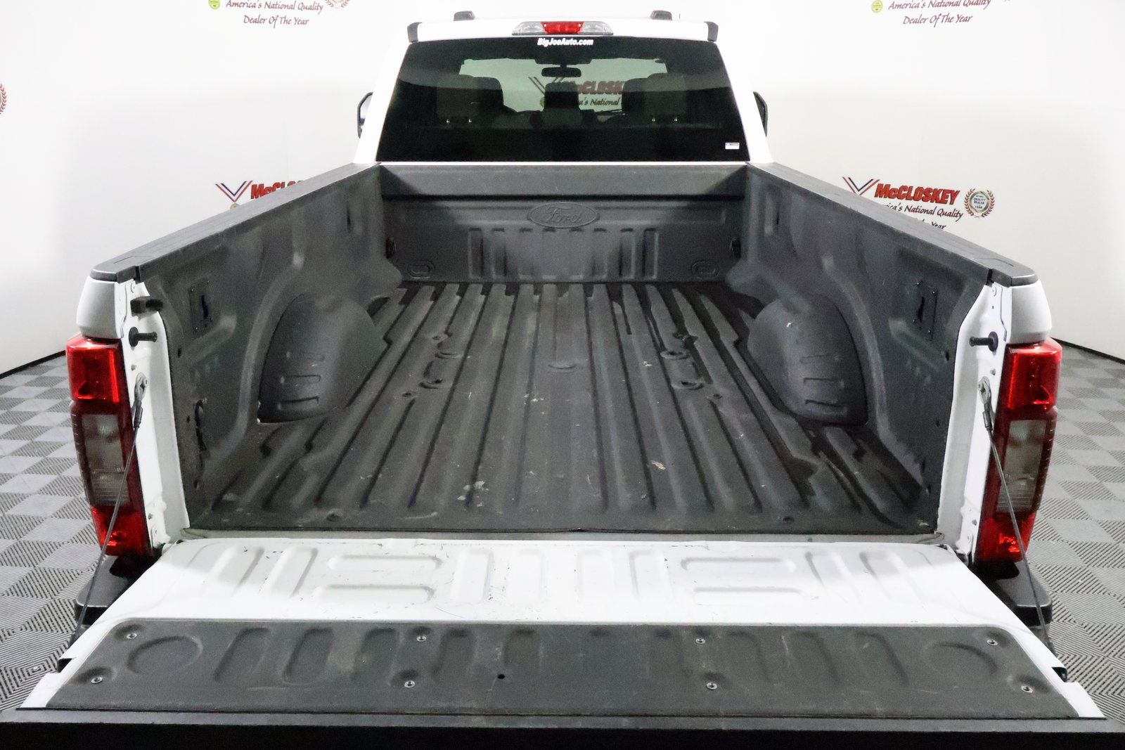 2022 Ford F-350SD XLT photo