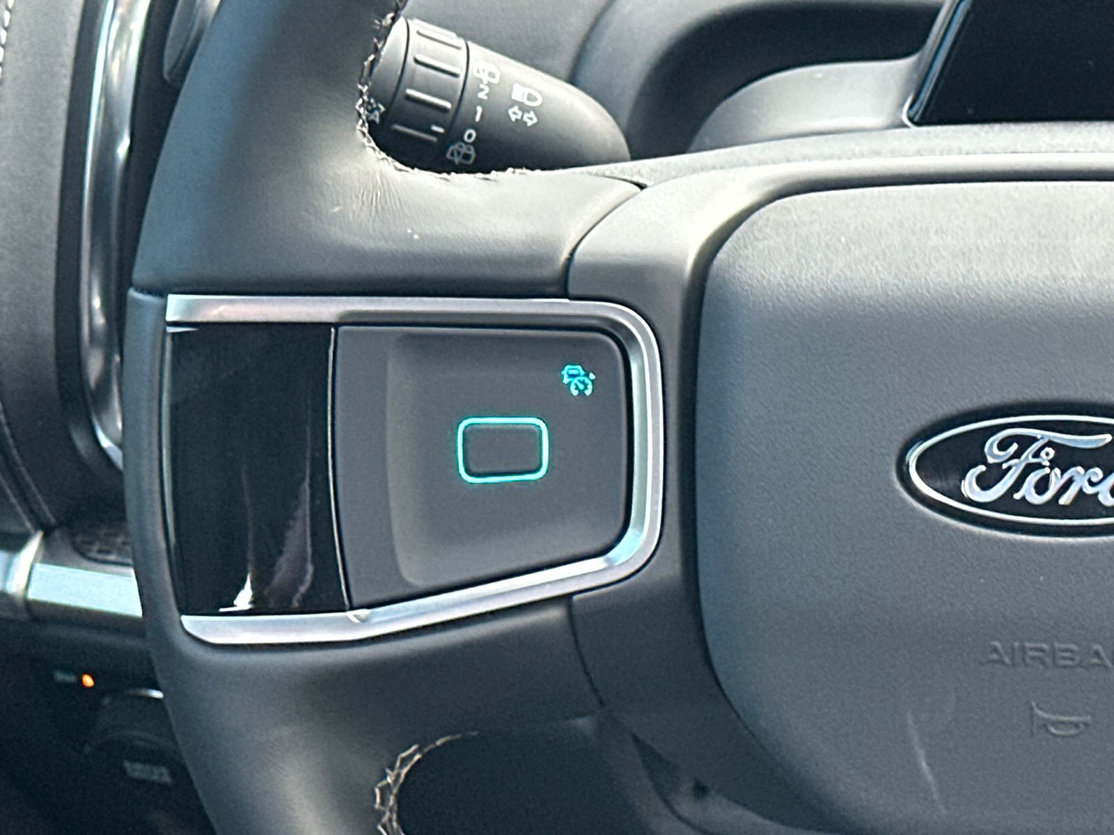 New 2026 Marsh Gray Ford MAX Platinum® image 27