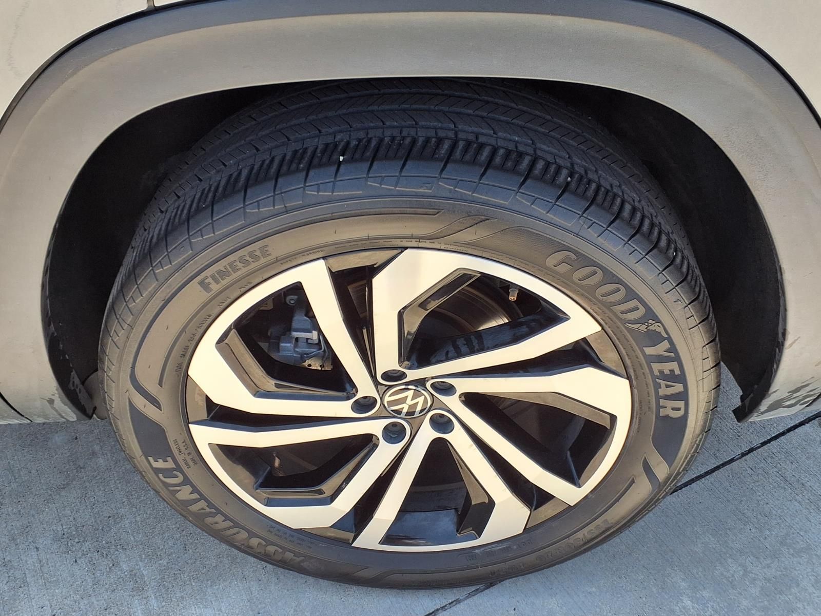 2022 Volkswagen Atlas SEL  at Bayway Cadillac of The Woodlands