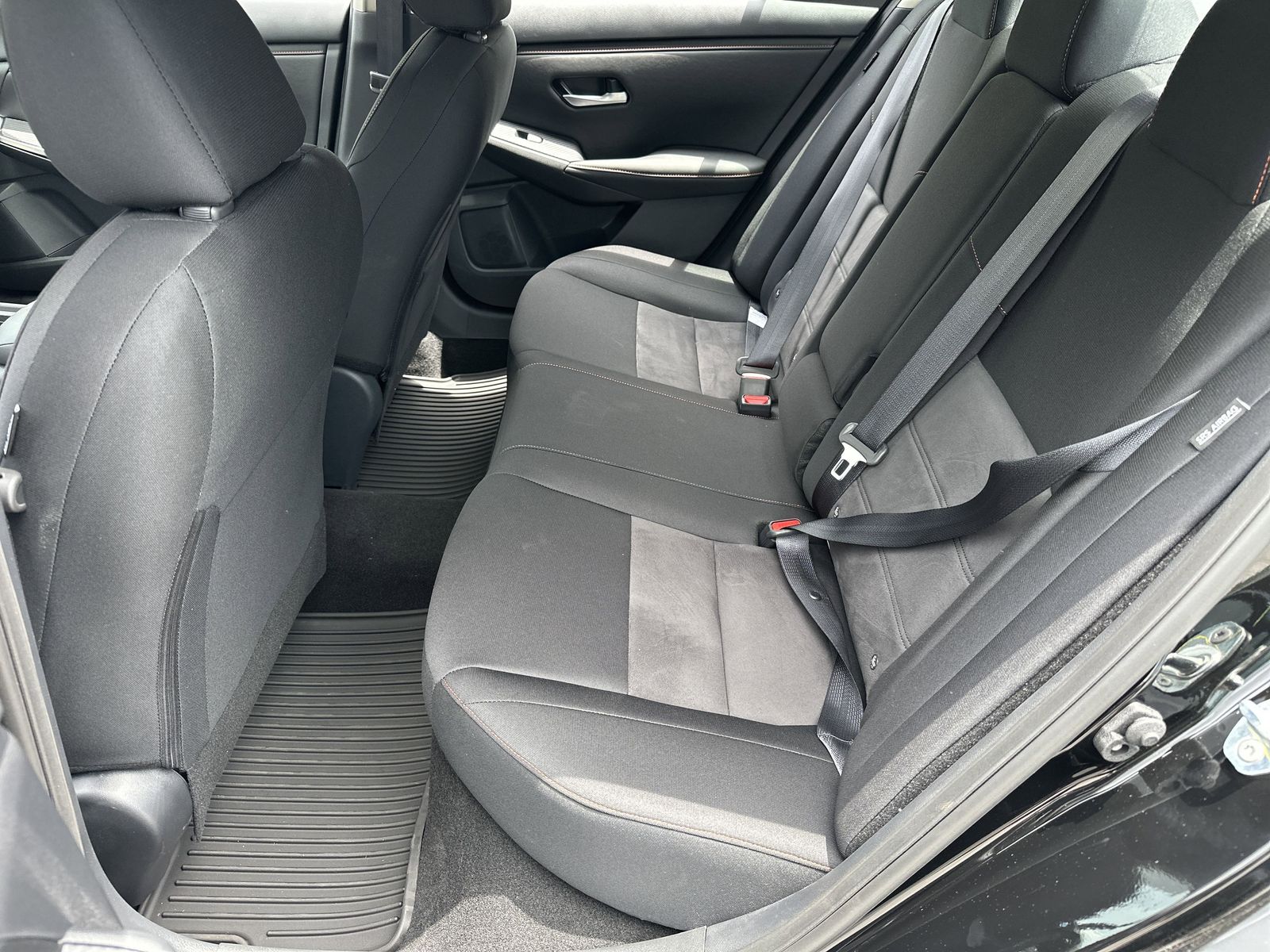 2025 Nissan Sentra SR Midnight Edition photo 16