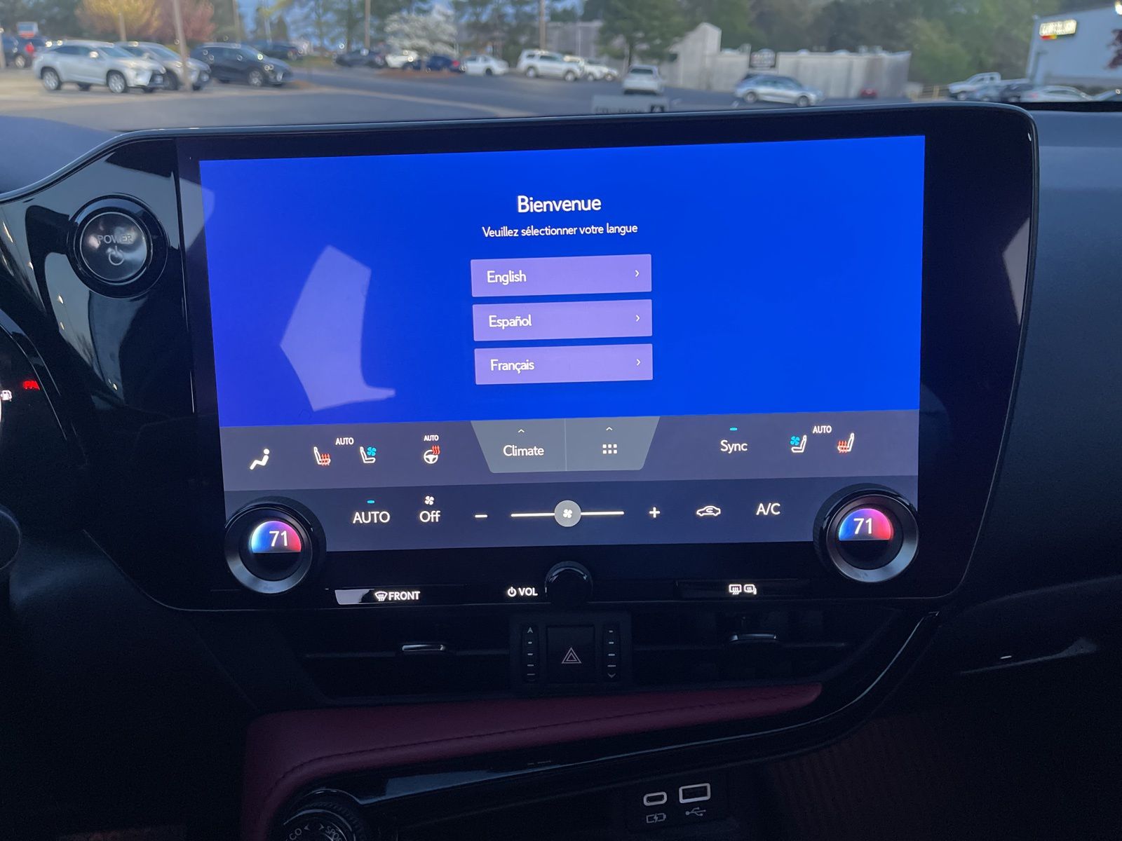 View vehicle photo 5