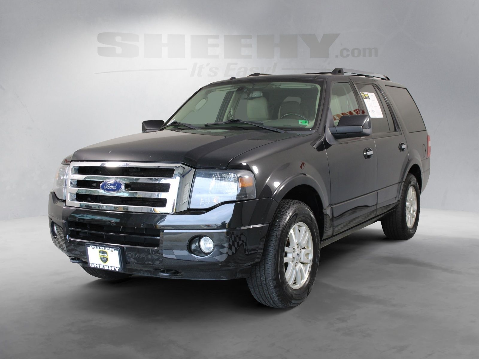Used 2014 Black Ford Limited image 15
