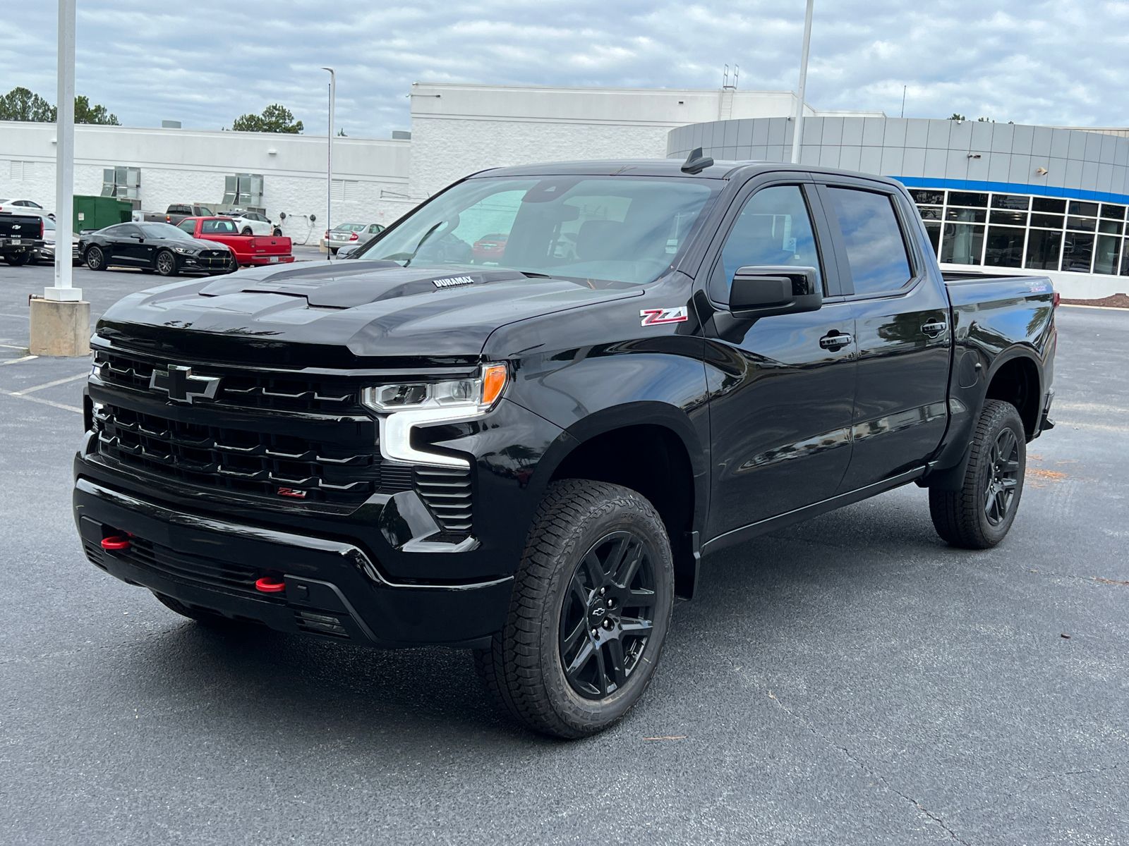 2025 Chevrolet Silverado 1500 LT Trail Boss 1