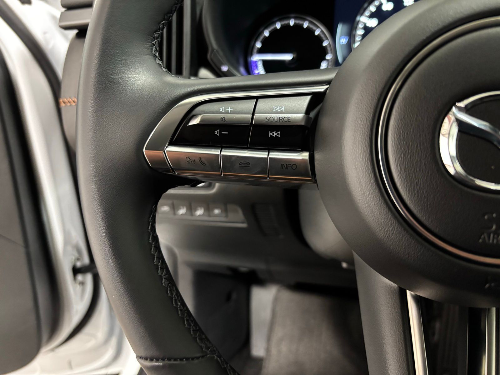 Used Car 2025 Mazda Cx-50 Hybrid  Premium Plus For Sale Under $35,000 In Austin, Texas