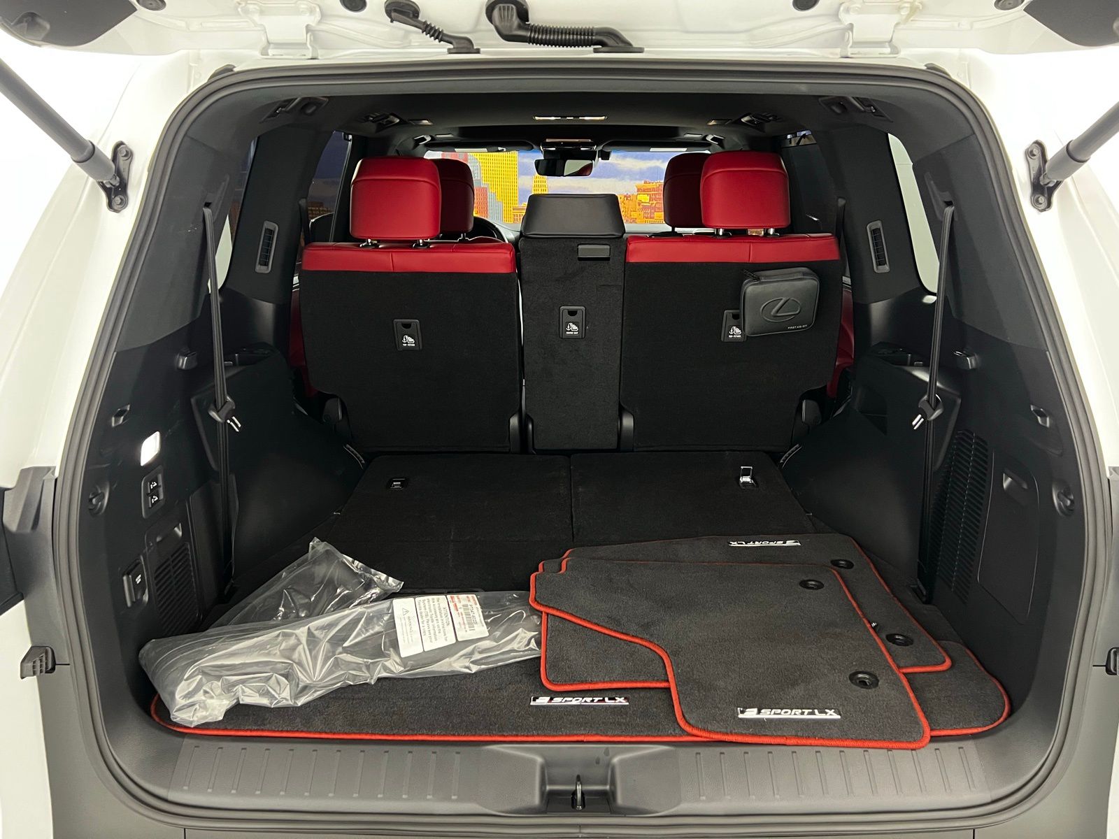 Thumbnail: 2024 Lexus LX - 24