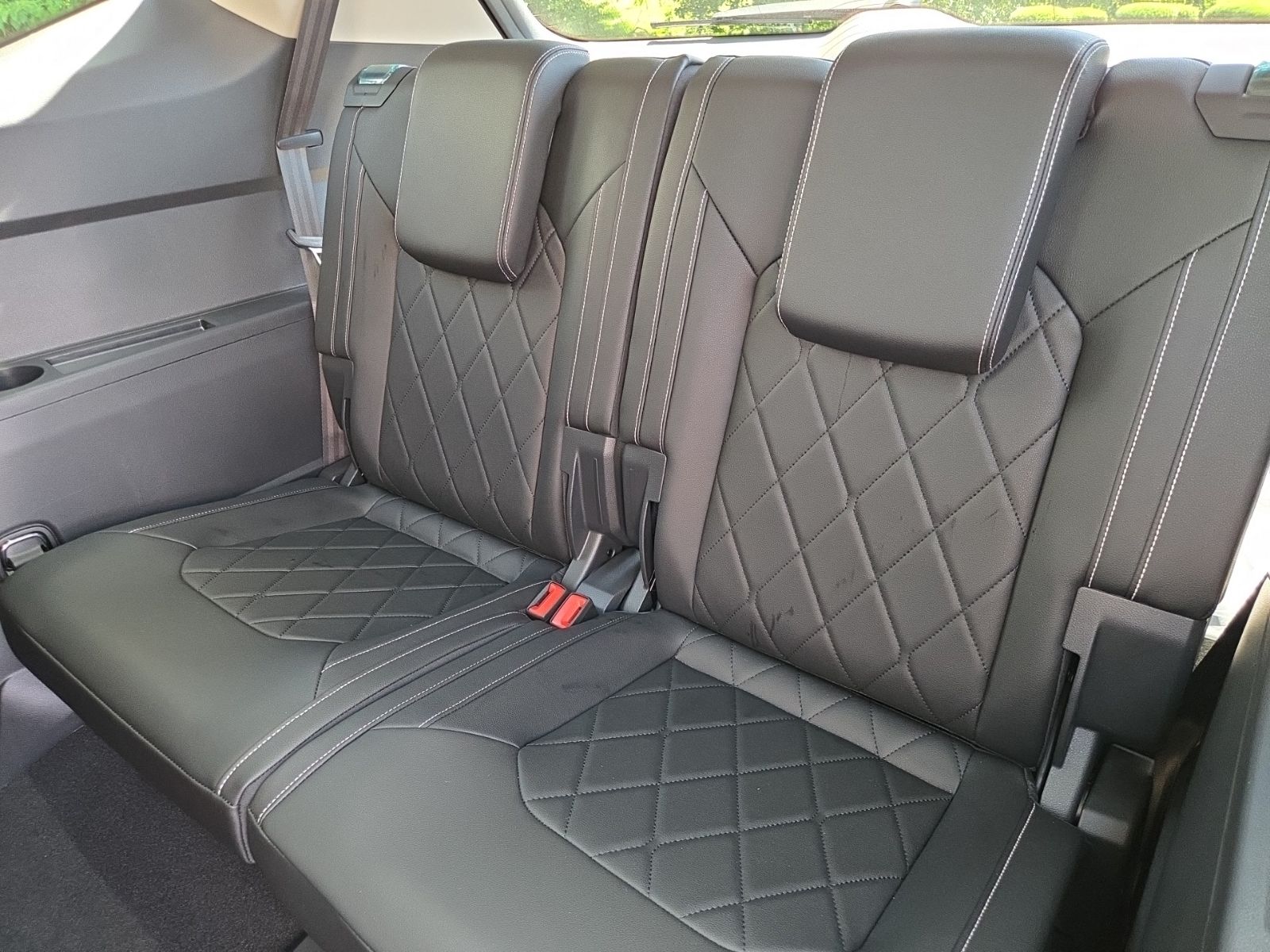 new 2026 Volkswagen Atlas car, priced at $53,572