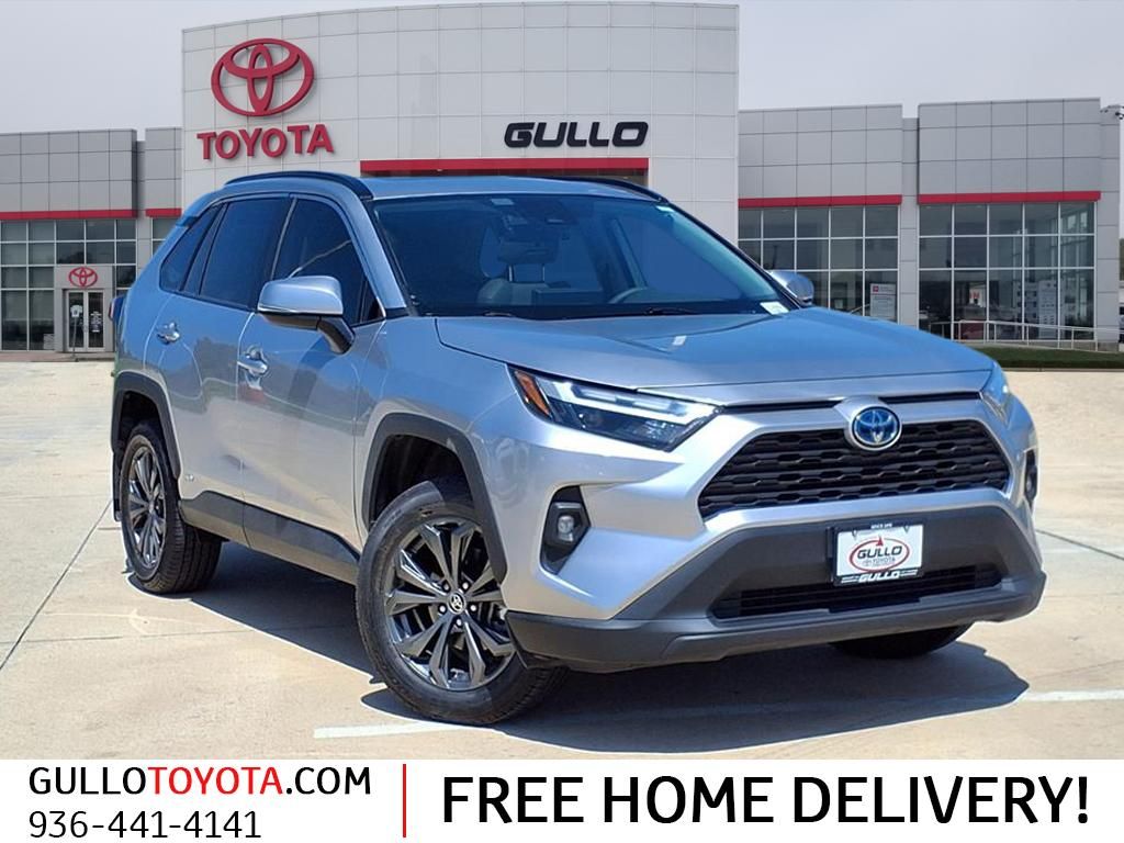 2023 Toyota RAV4 Hybrid XLE Premium - 0