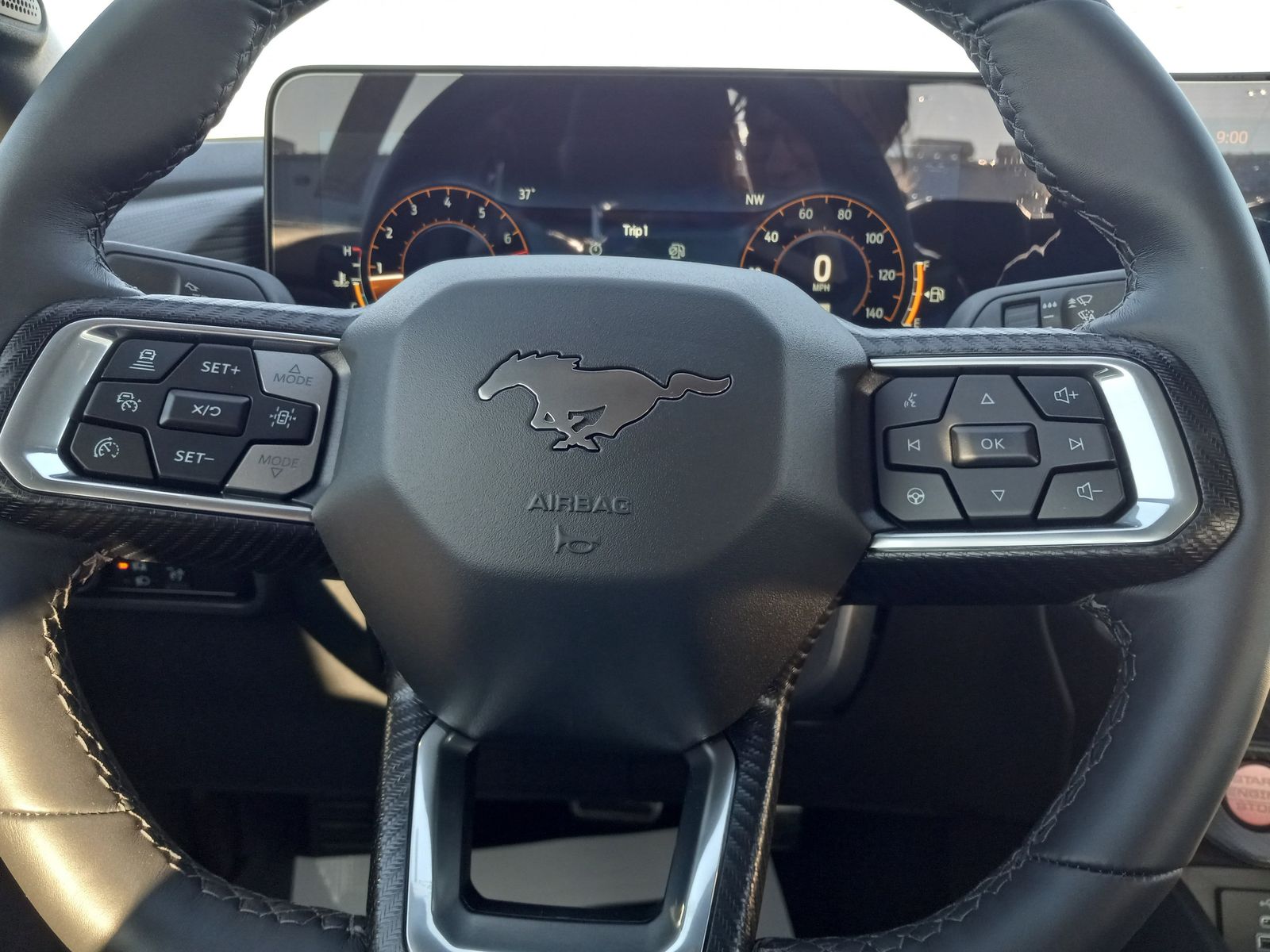 2025 Ford Mustang image 14
