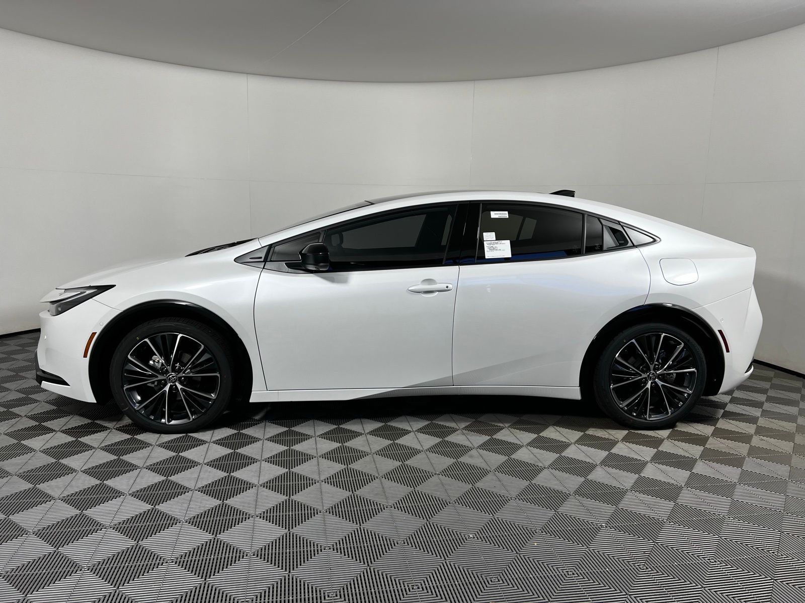 Thumbnail: 2026 Toyota Prius - 8