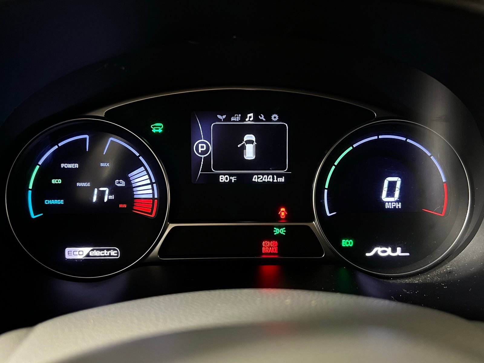 Thumbnail: 2017 Kia Soul EV - 15