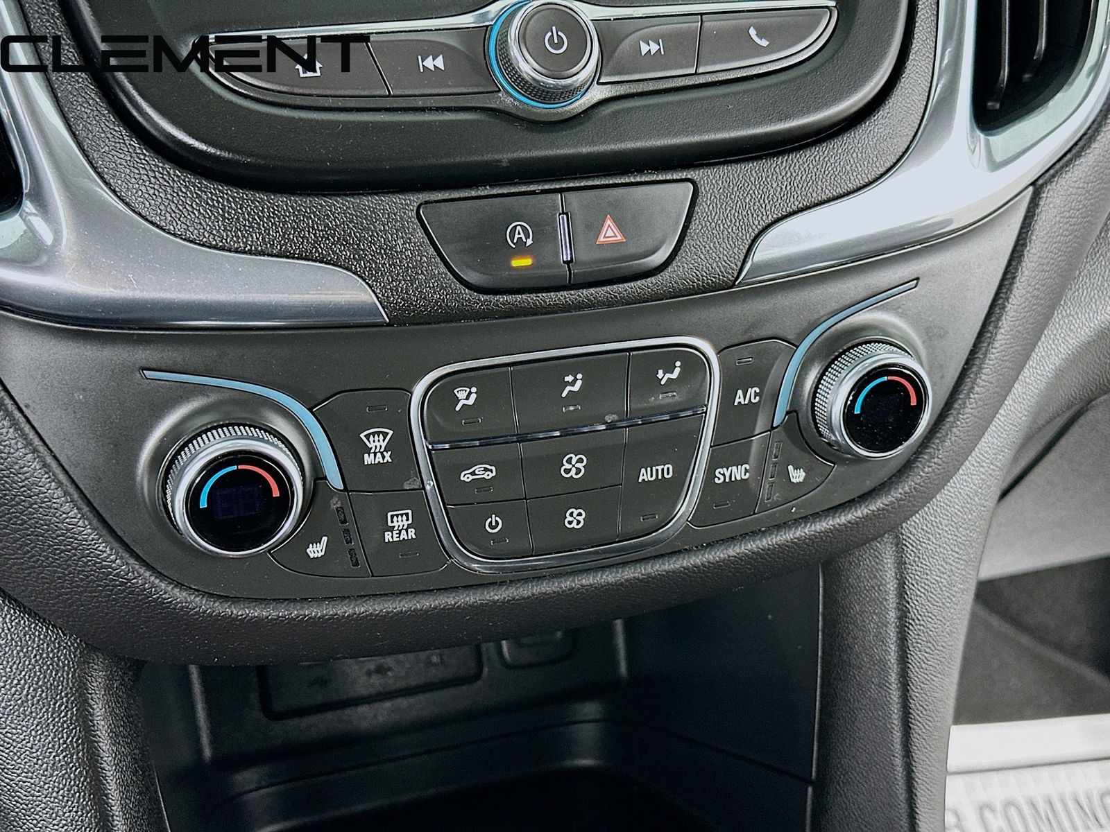 used 2023 Chevrolet Equinox car, priced at $19,299