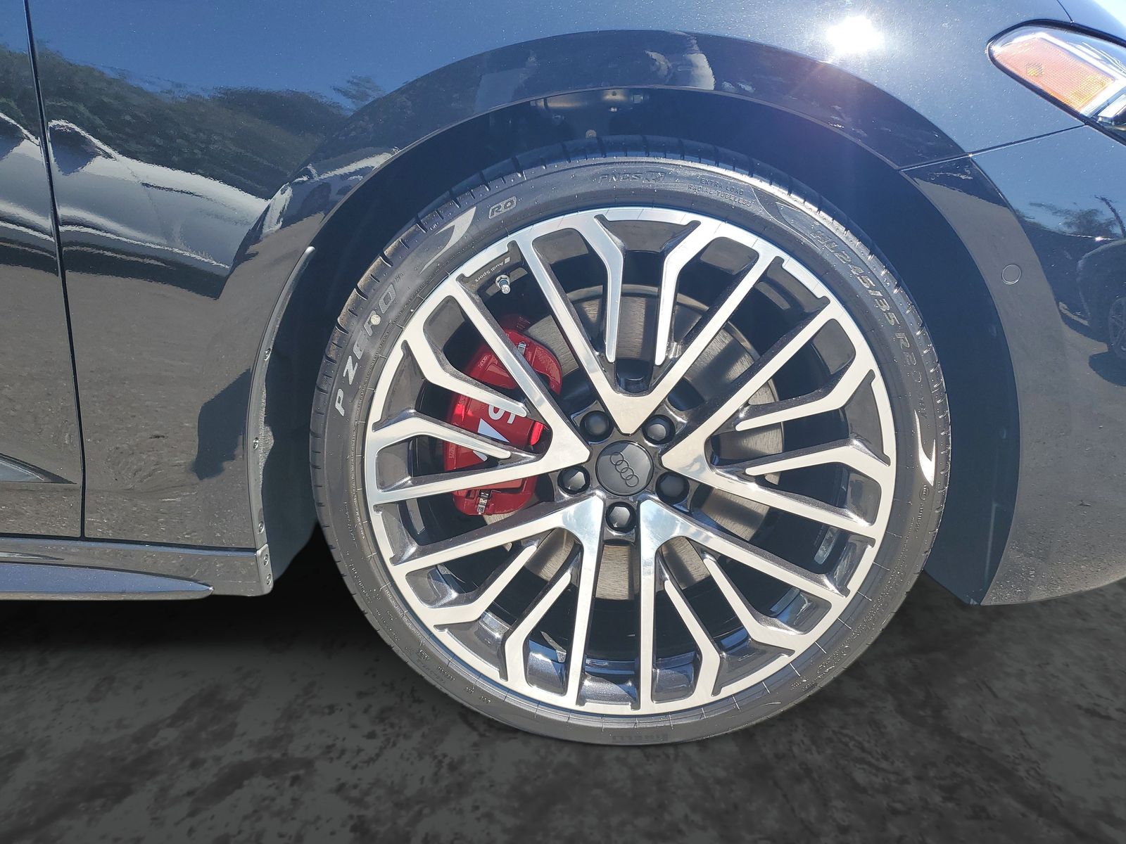 Vehicle photo