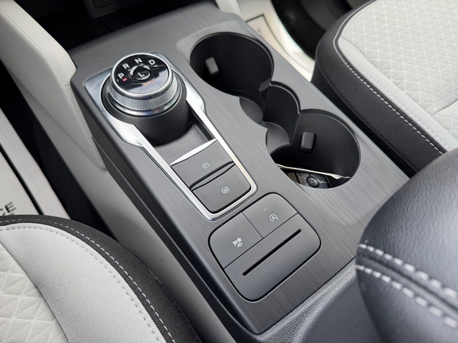 2026 Ford Escape image 21