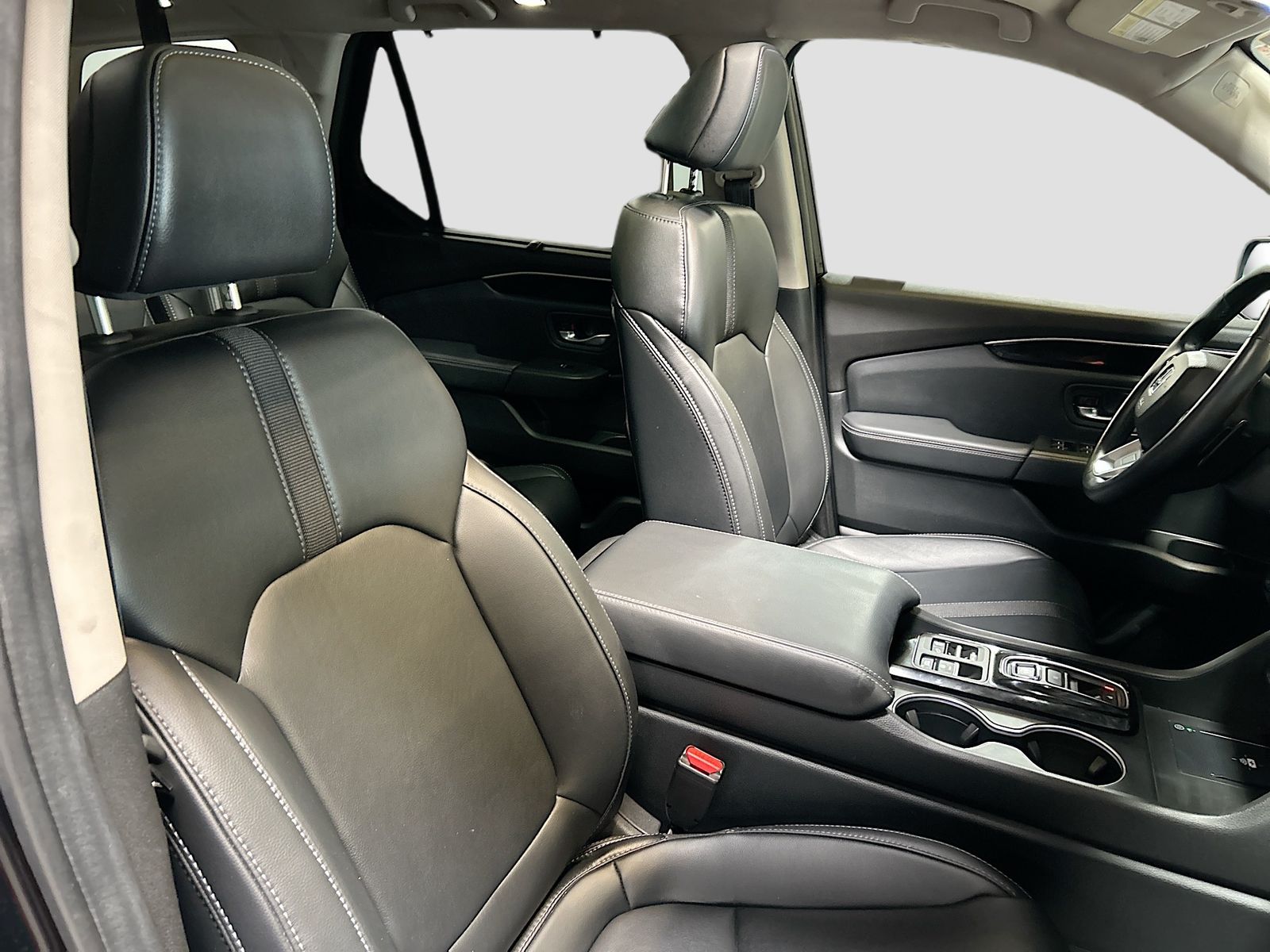 Used 2024 Black Honda Touring image 31