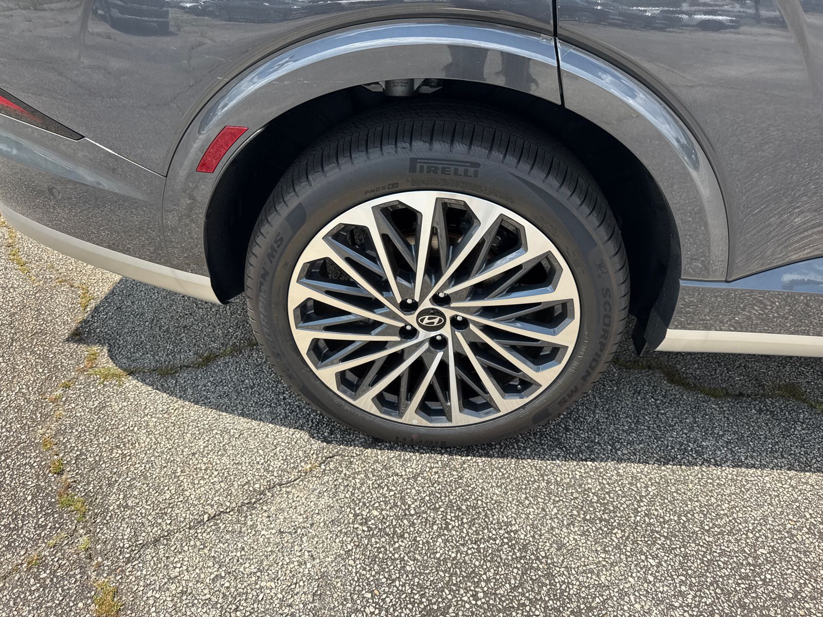 New 2026 Gray Hyundai Calligraphy image 18