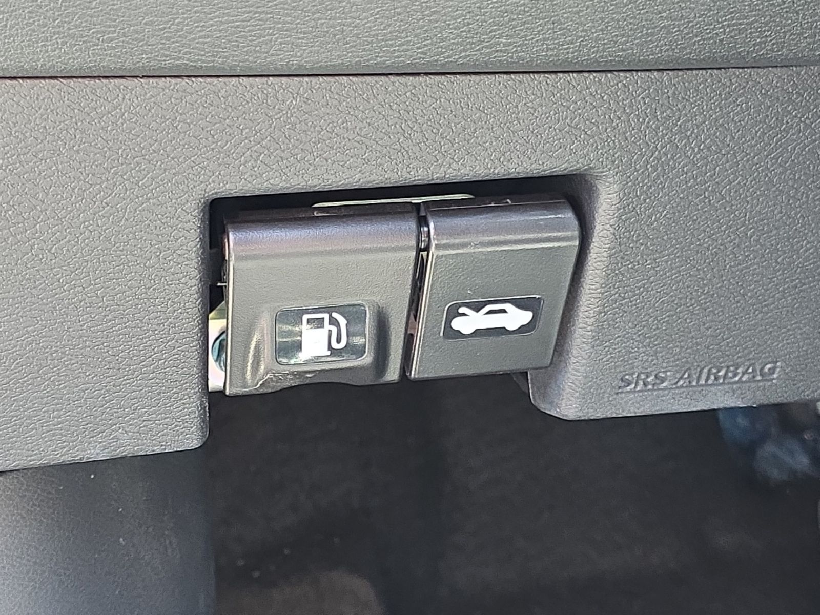 Used 2025 Black Nissan 1.6 S image 24