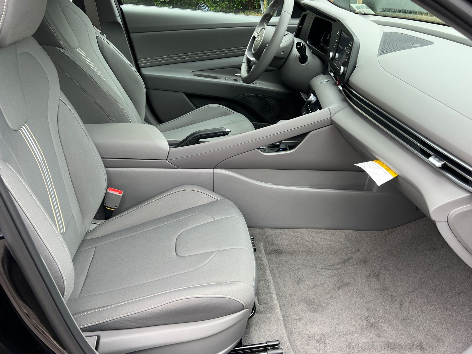 New 2026 Black HYUNDAI SEL Sport image 14