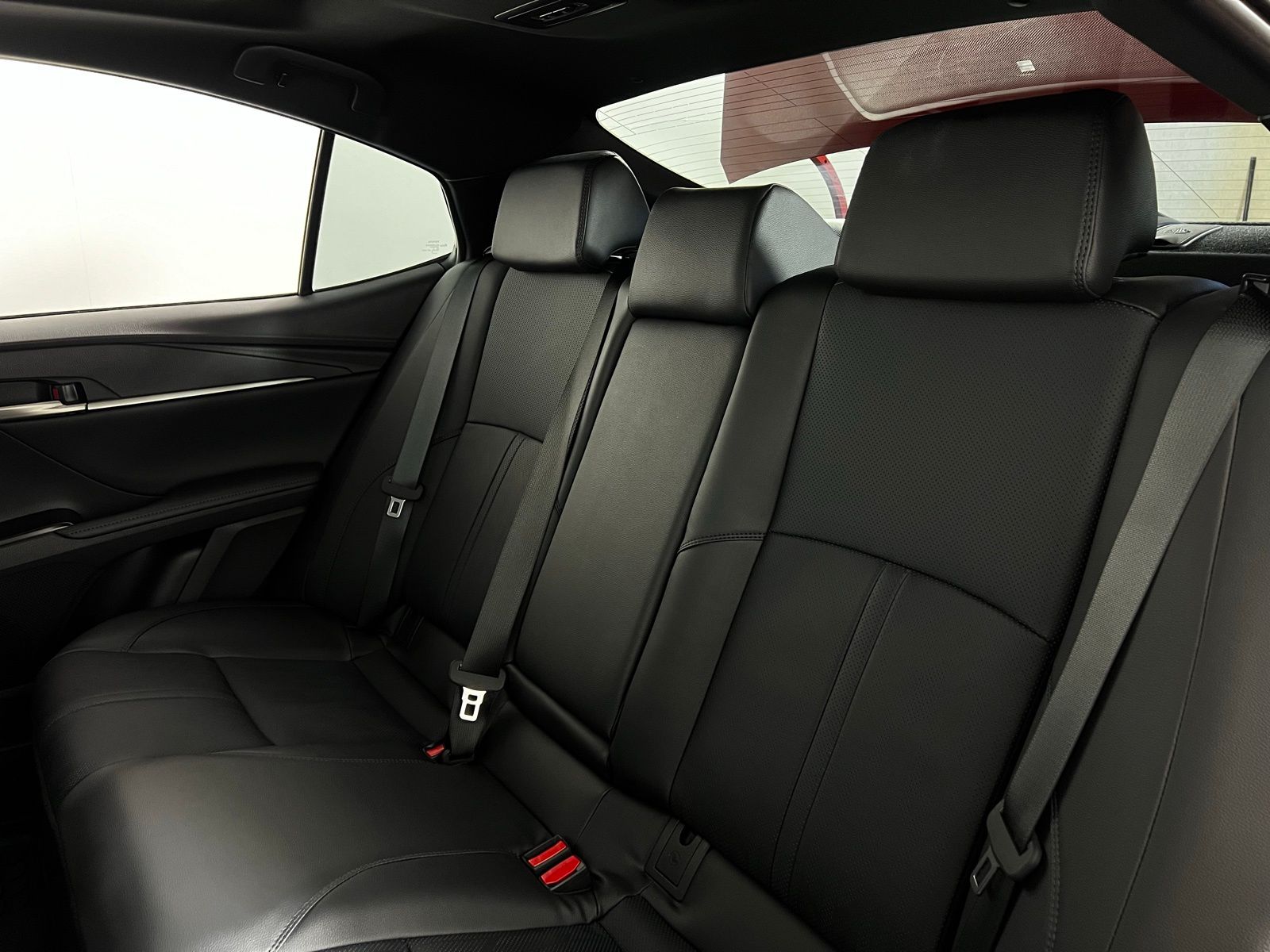 2025 Toyota Camry XSE 18