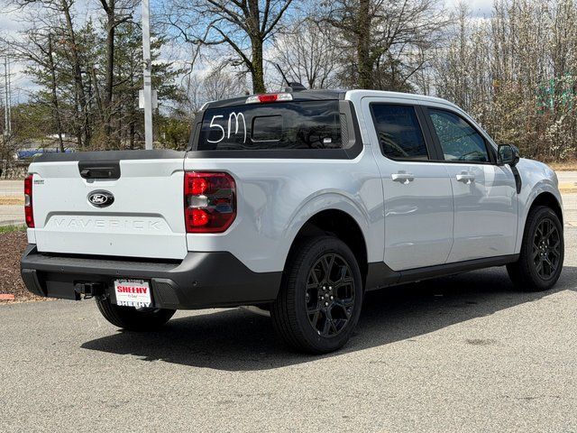New 2025 Space White Metallic Ford Lariat image 3