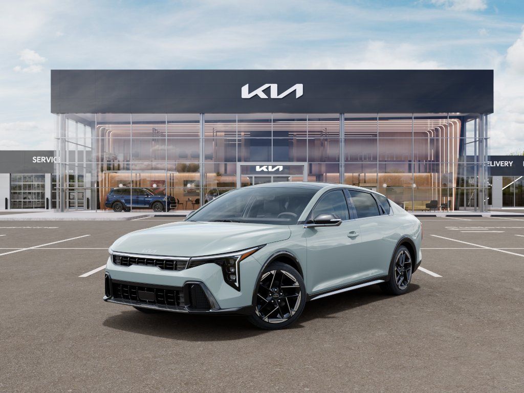 2026 Kia K4 GT-Line AT's photo
