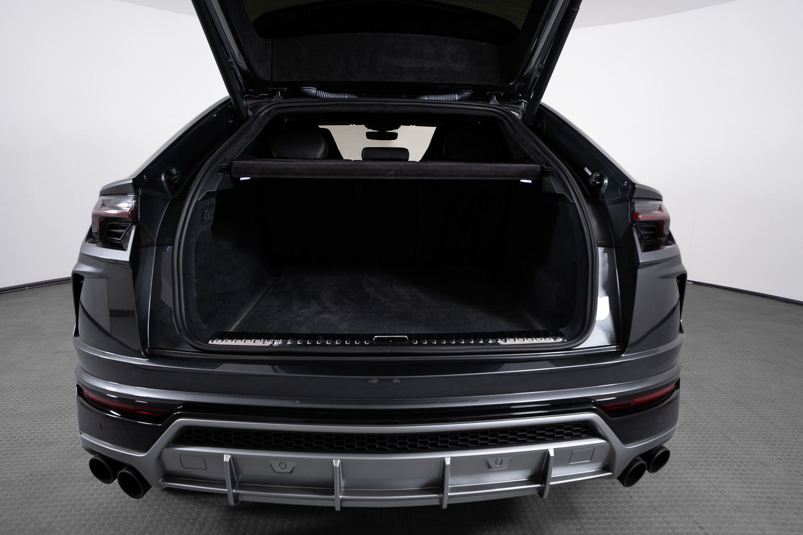 2020 Lamborghini Urus — full photo 31 of 53