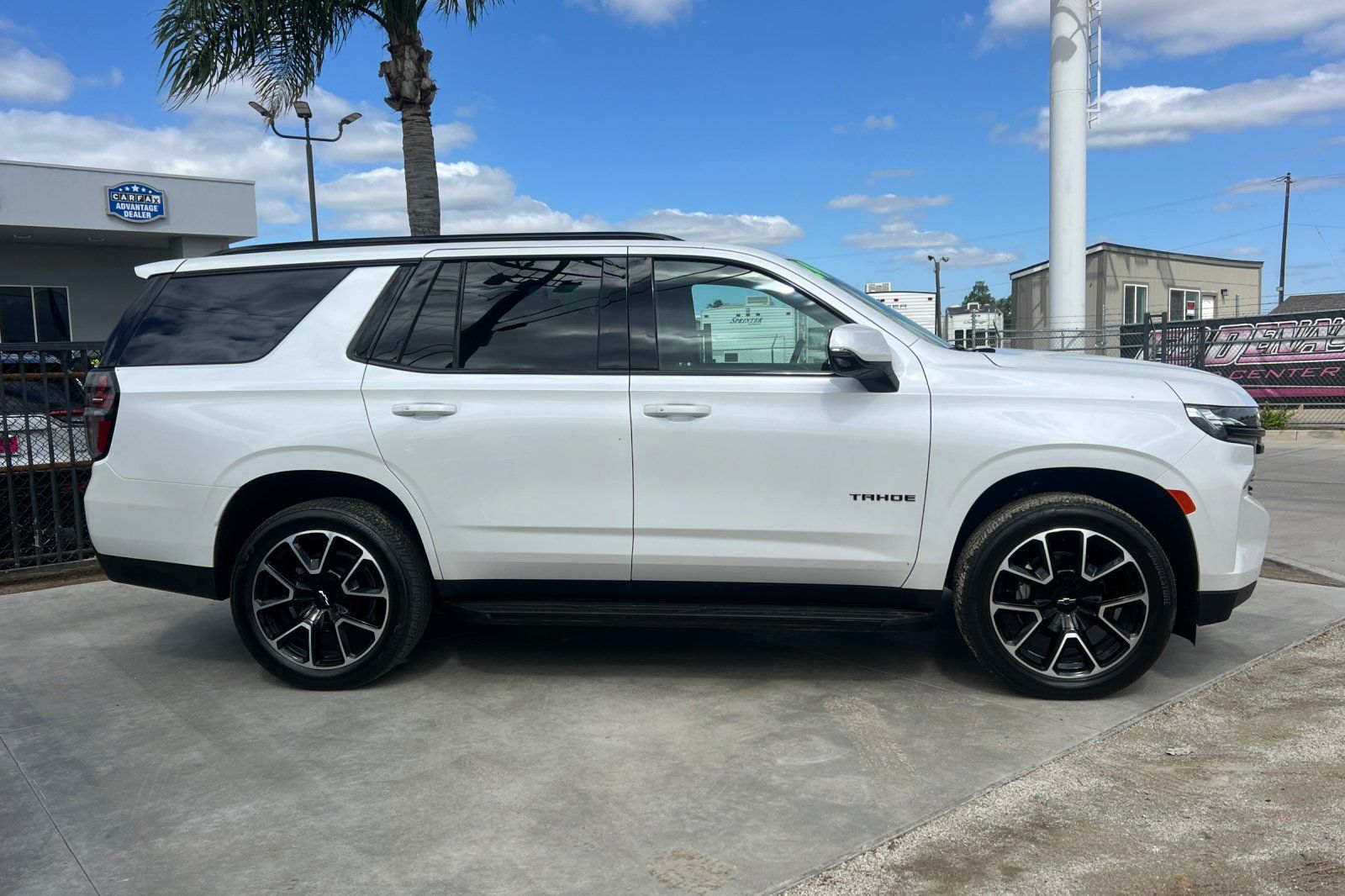 View vehicle photo 3