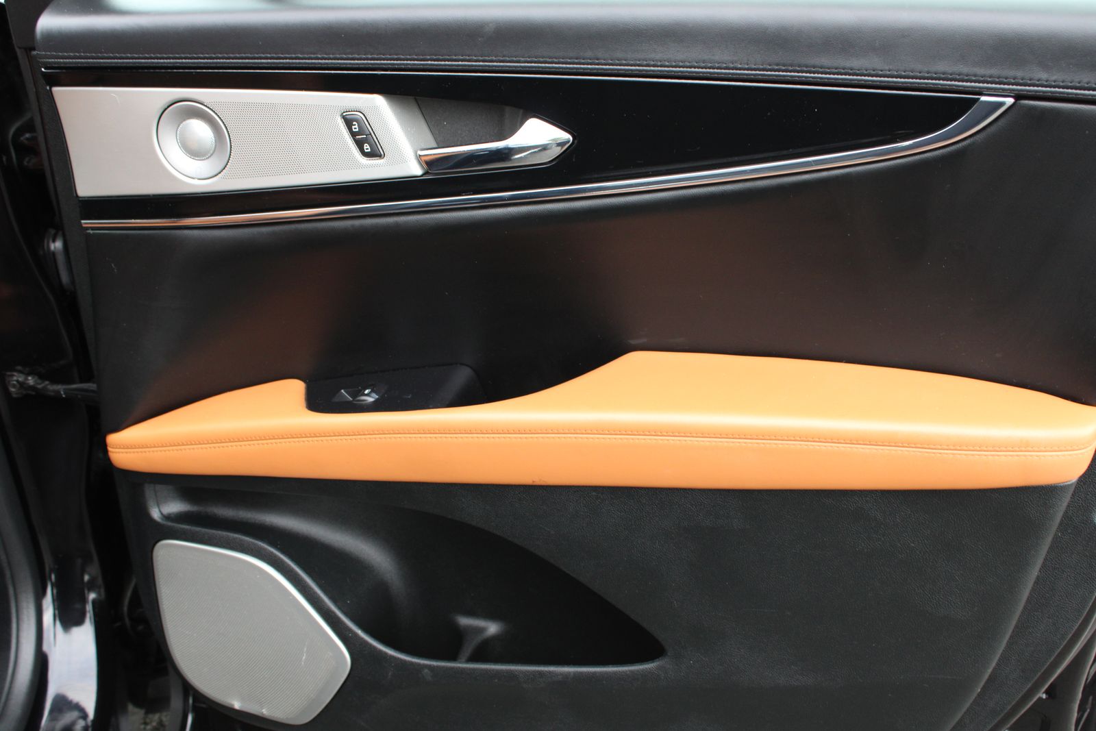 Used 2022 Black Lincoln Black Label image 22