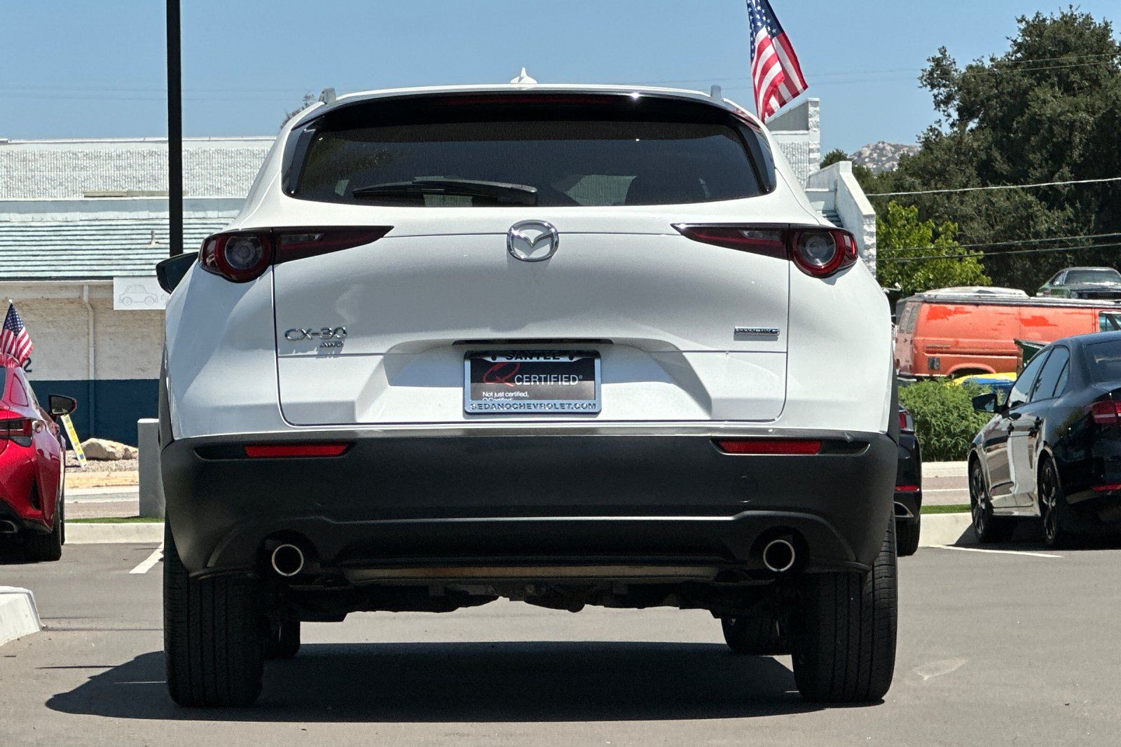 View vehicle photo 5