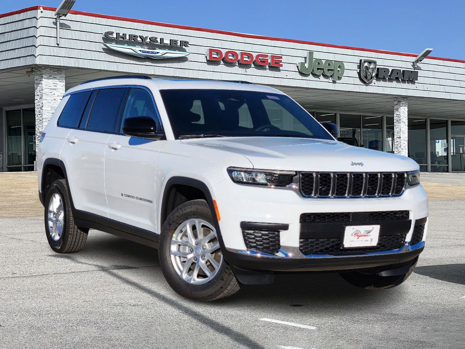 2025 Jeep Grand Cherokee L Laredo 1