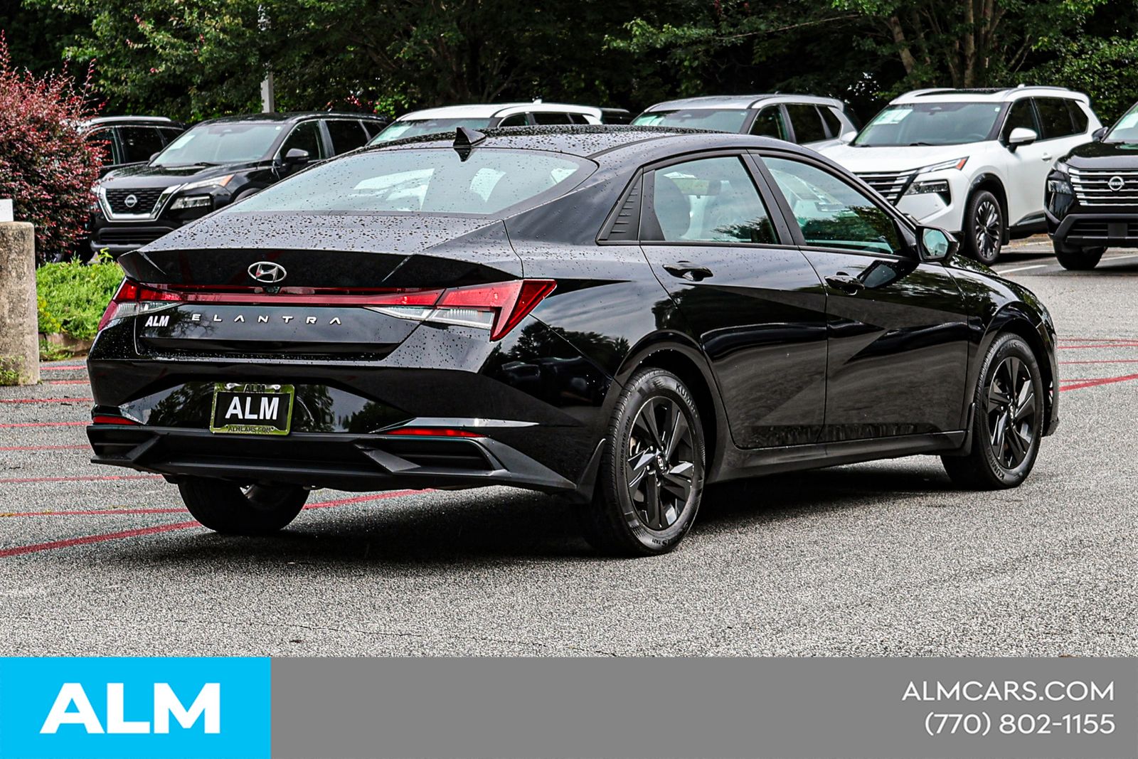 Used 2023 Black Hyundai SEL image 7