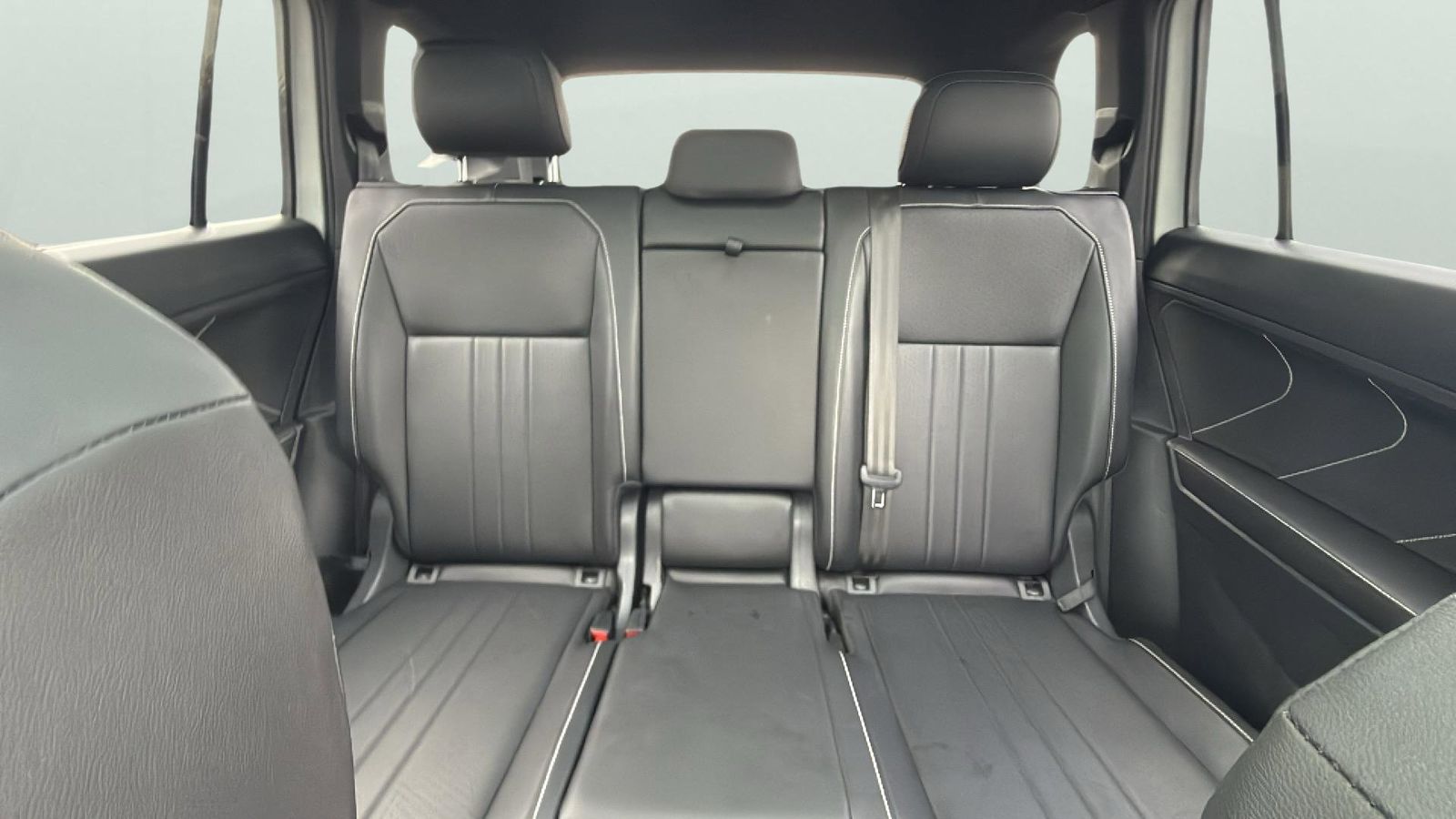 Used Car 2022 Volkswagen Tiguan  2.0t Se R-line Black For Sale In Austin, Texas