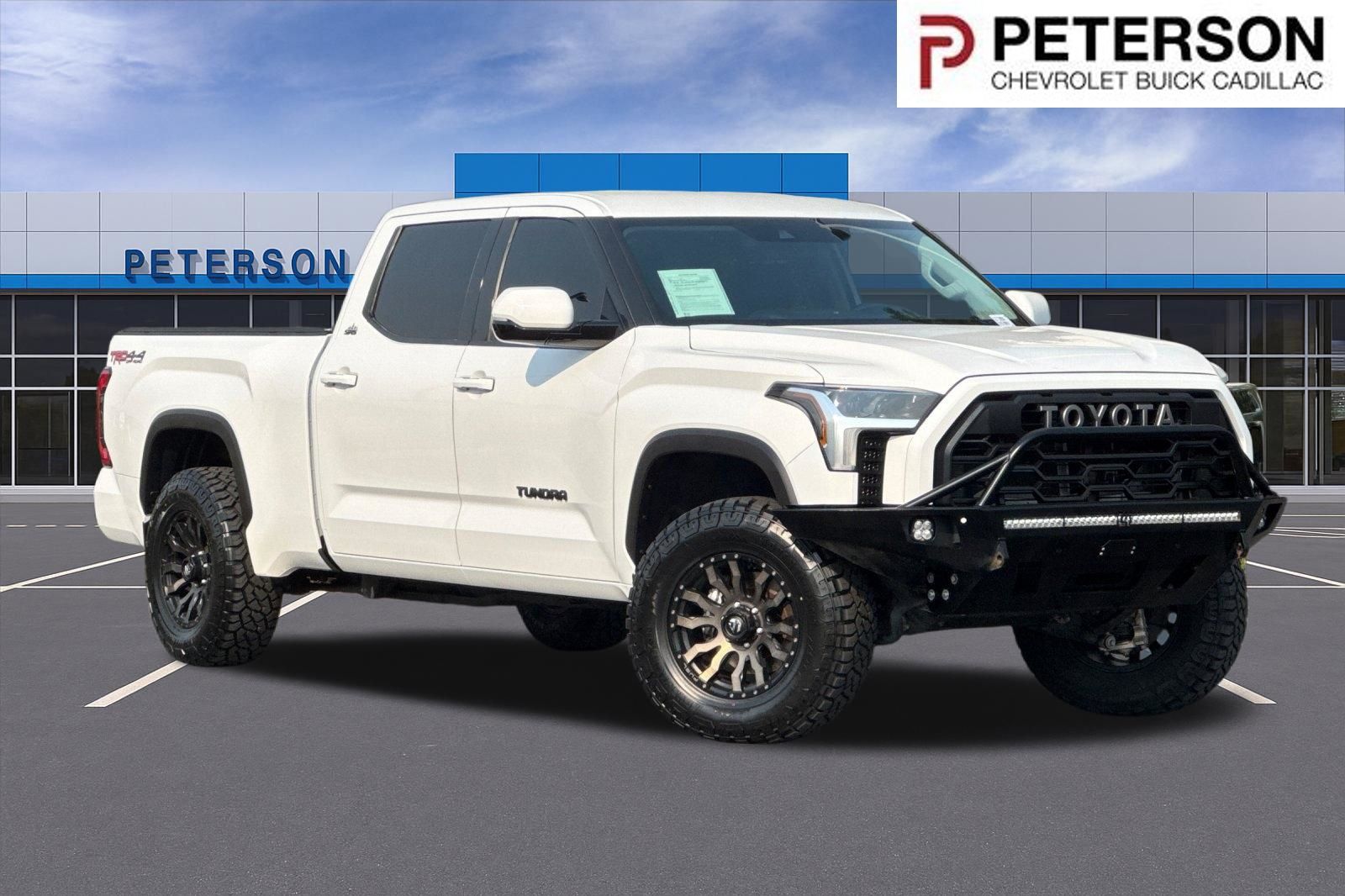 White 2022 Toyota Tundra Pickup Truck Four-Wheel Drive Automatic