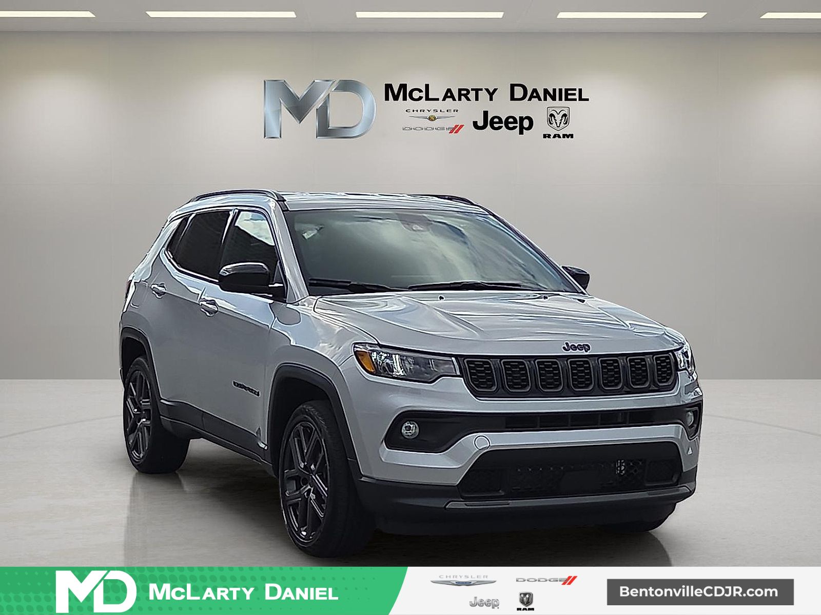 Silver Zynith Metallic Clearcoat 2026 Jeep Compass SUV / Crossover Four-Wheel Drive 8-Speed Automatic