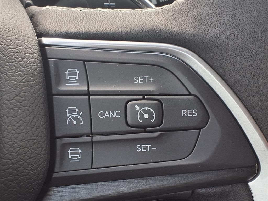 2025 Jeep Grand Cherokee Laredo X - 8