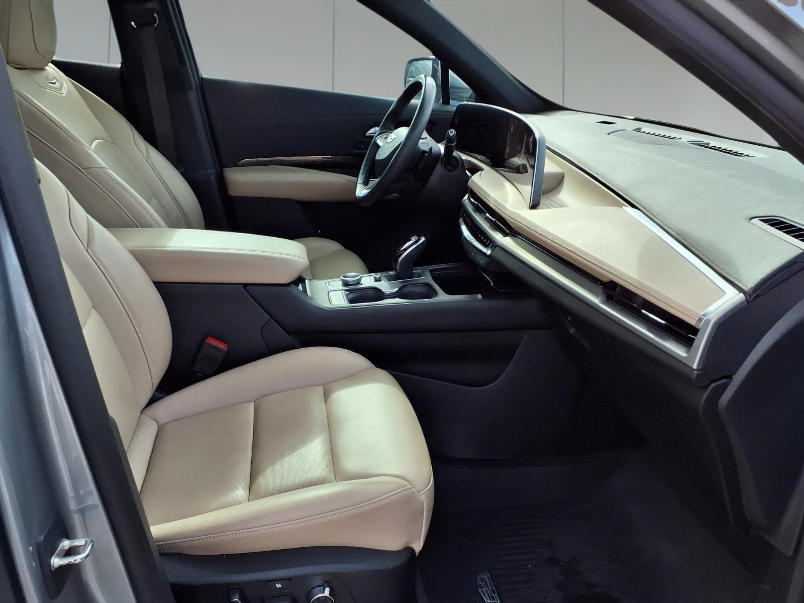2024 Cadillac XT4 Premium Luxury Silver at Tom Peacock Cadillac