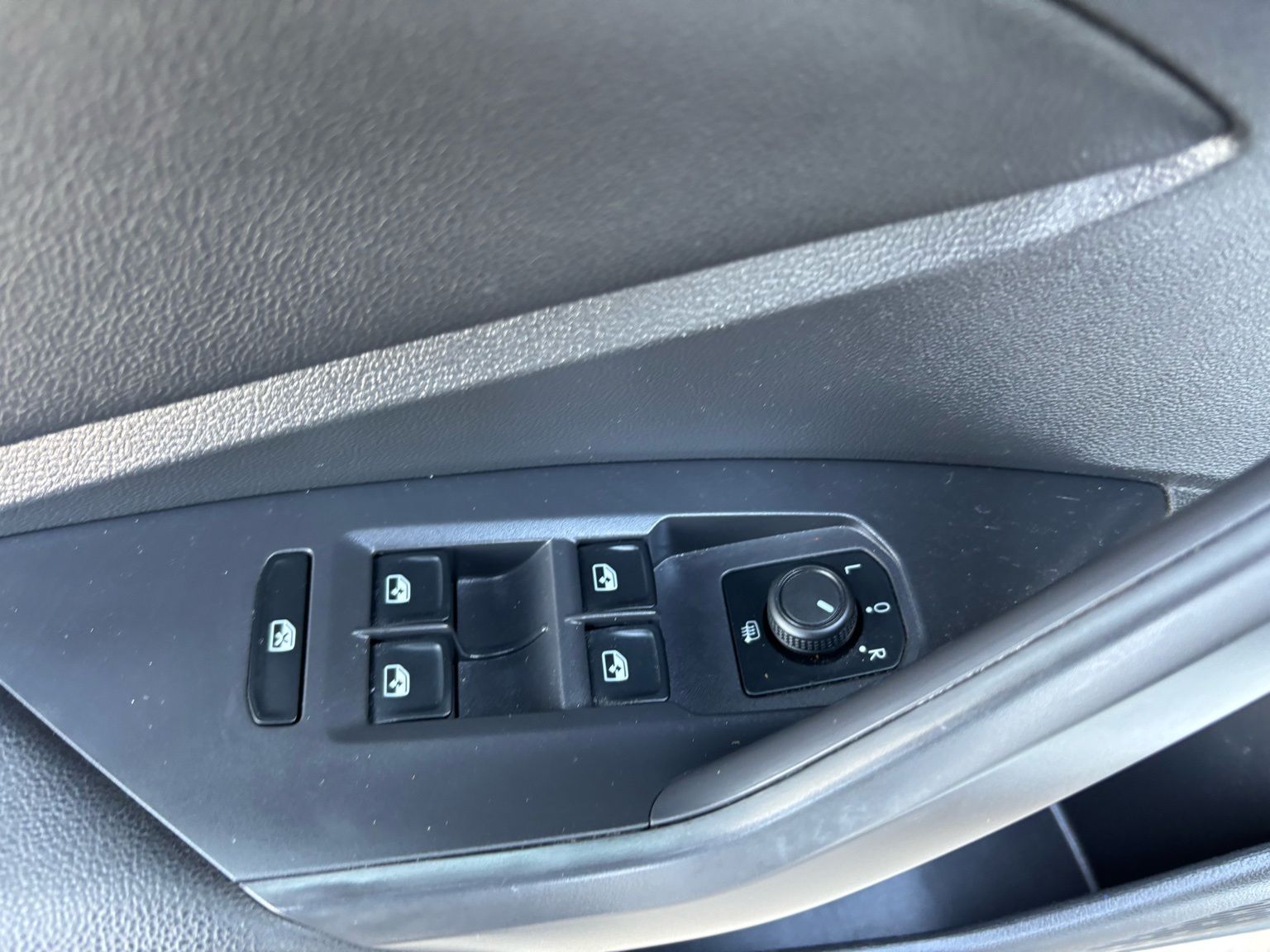 Used Car 2020 Volkswagen Jetta  R-line For Sale Under $15,000 In Austin, Texas