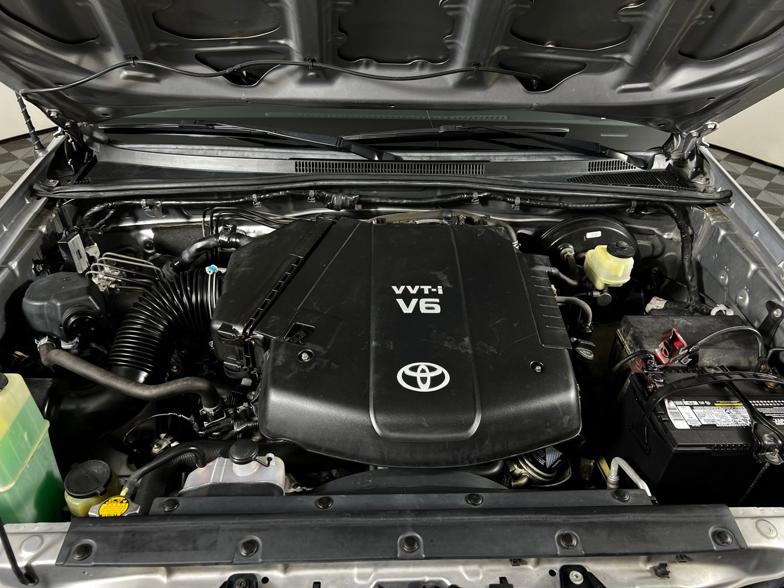 Thumbnail: 2014 Toyota Tacoma - 9