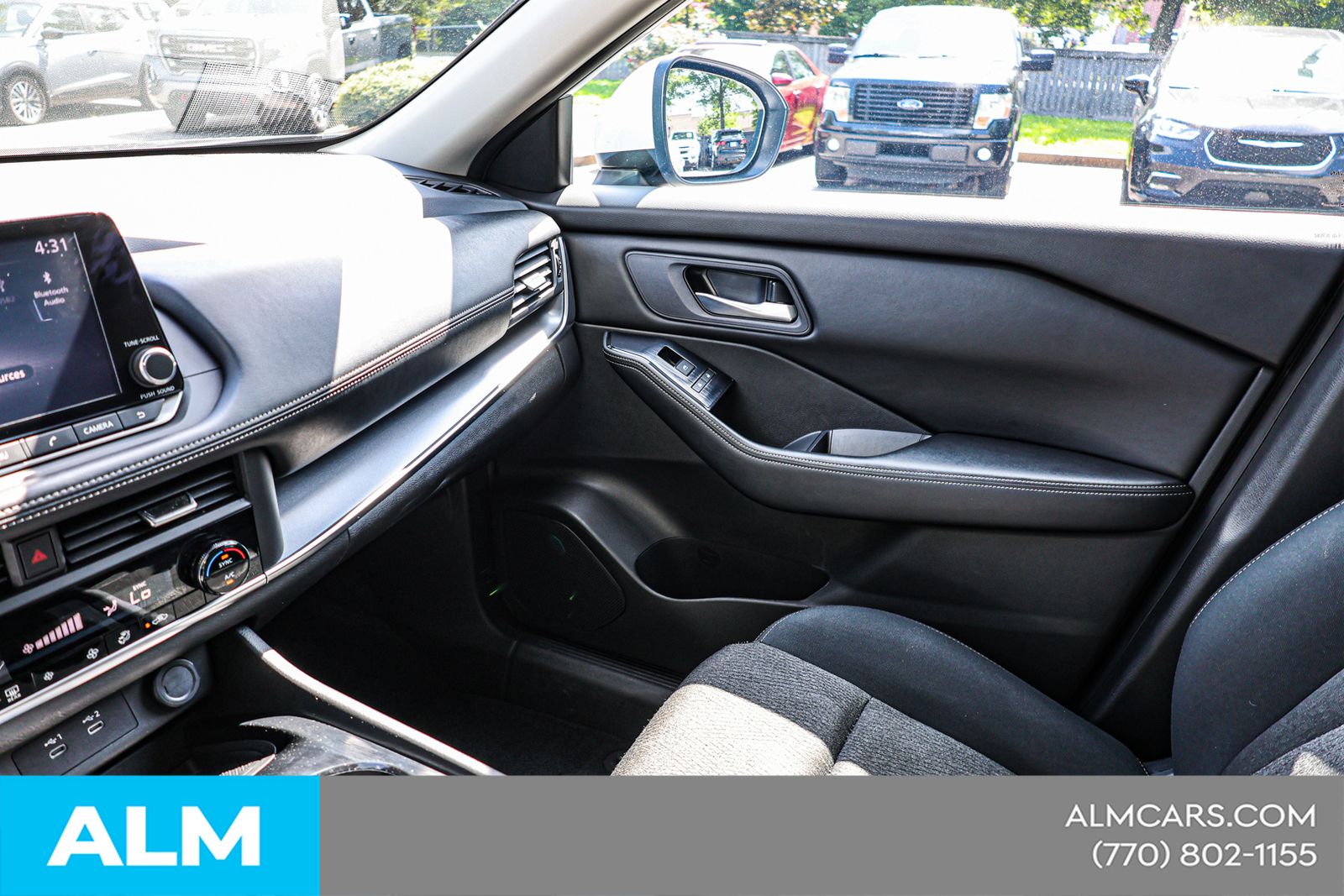 Used 2024 Silver Nissan SV image 37