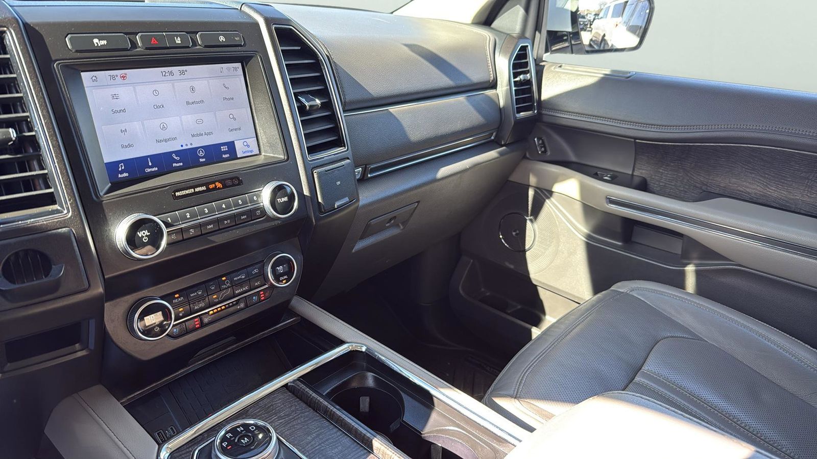 Used Car 2020 Ford Expedition Max  Limited For Sale Under $30,000 In Austin, Texas