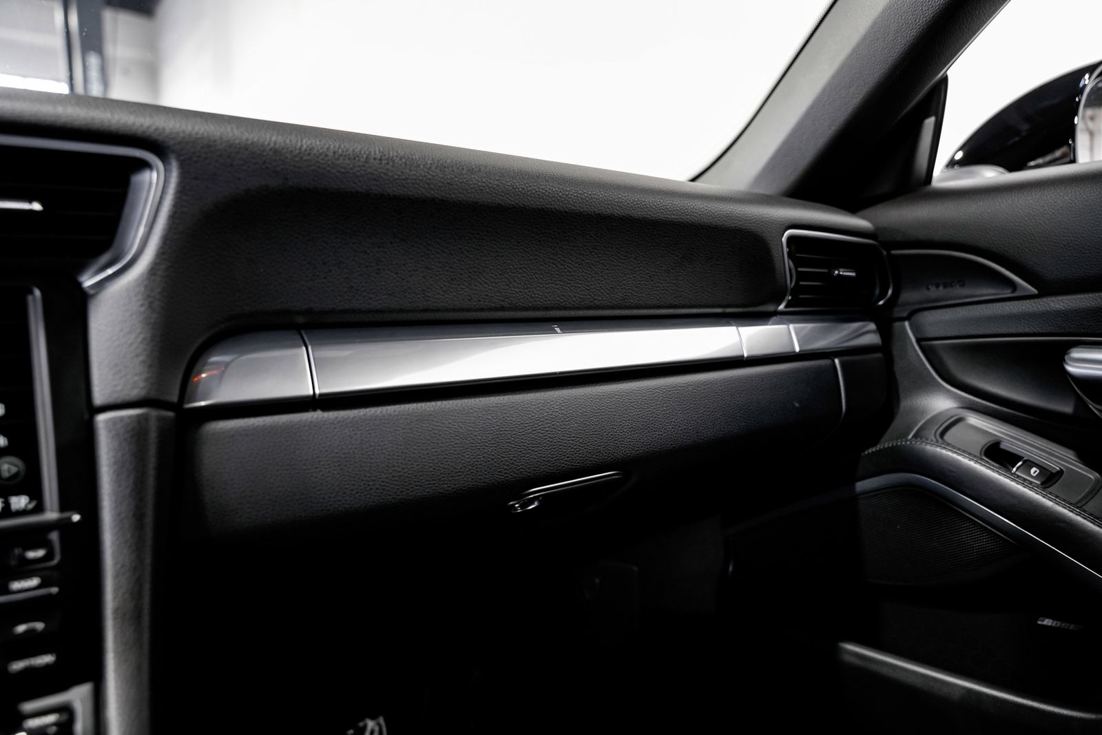 2012 Porsche 911 Carrera S — photo 15